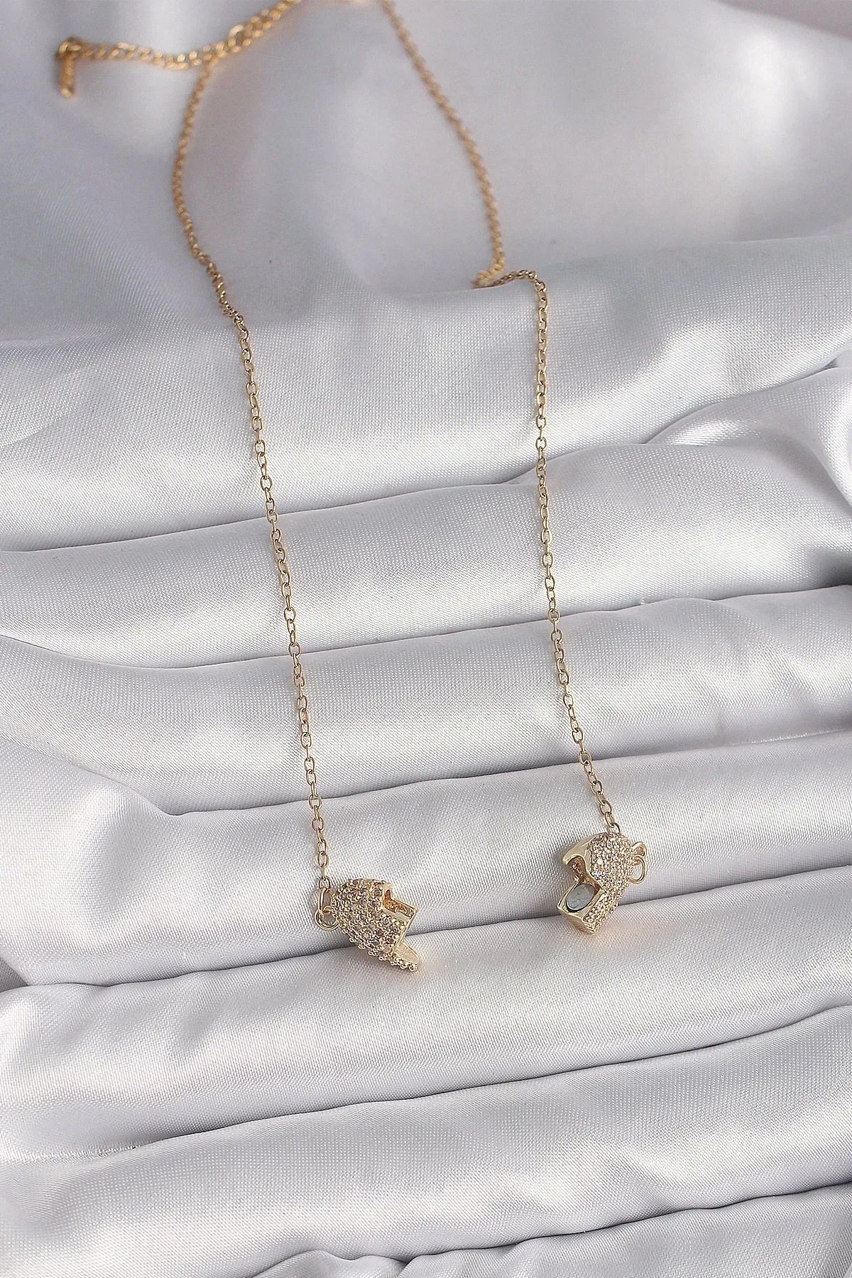 LAVİNYAMJEWELLERY 316L Çelik Gold Renk Zincir Zirkon Taşlı Mıknatıslı Kalp Model Kadın Kolye
