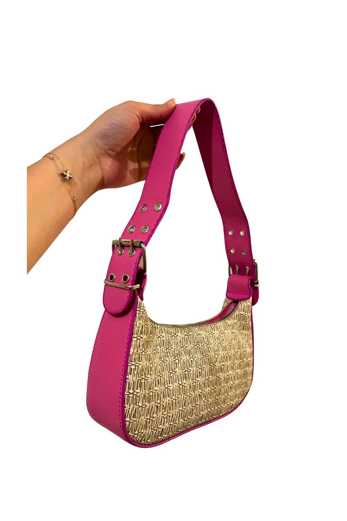 Tugchic Bags Hasır Baskılı Makaralı Toka Detaylı Fuşya Kadın El Ve Kol Çantası