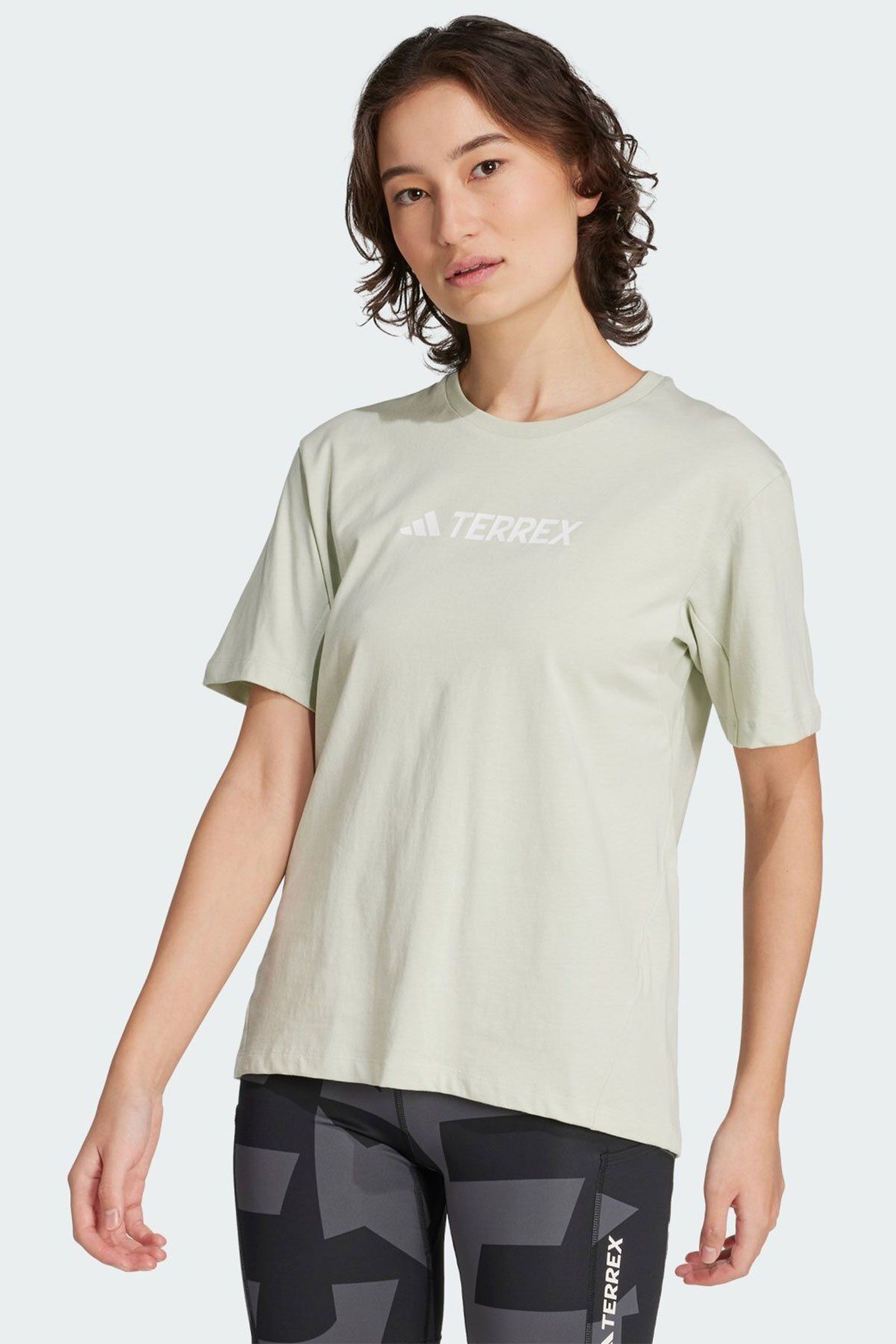 adidas Kadın TX Logo Tişört