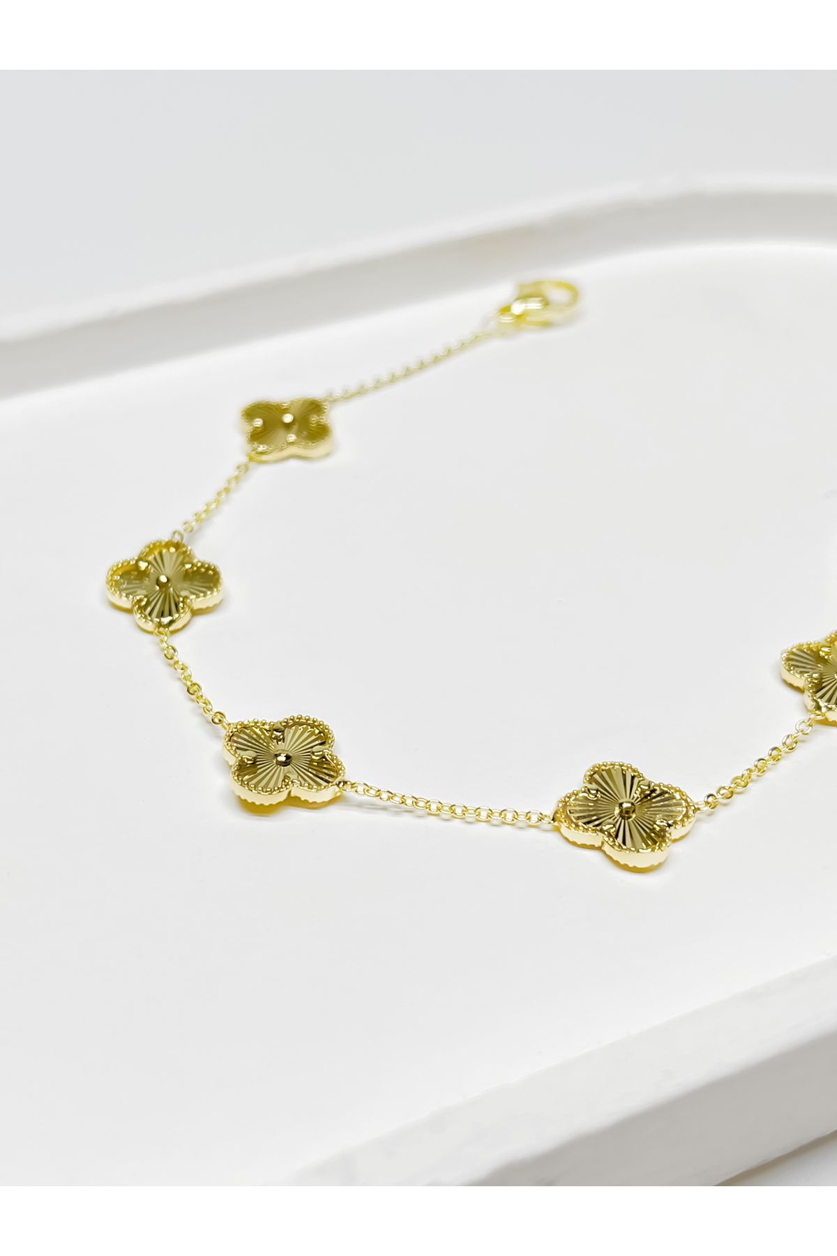 RABİA AKINCI BY NOURA Chance Gold Yonca Vca Marka Bileklik