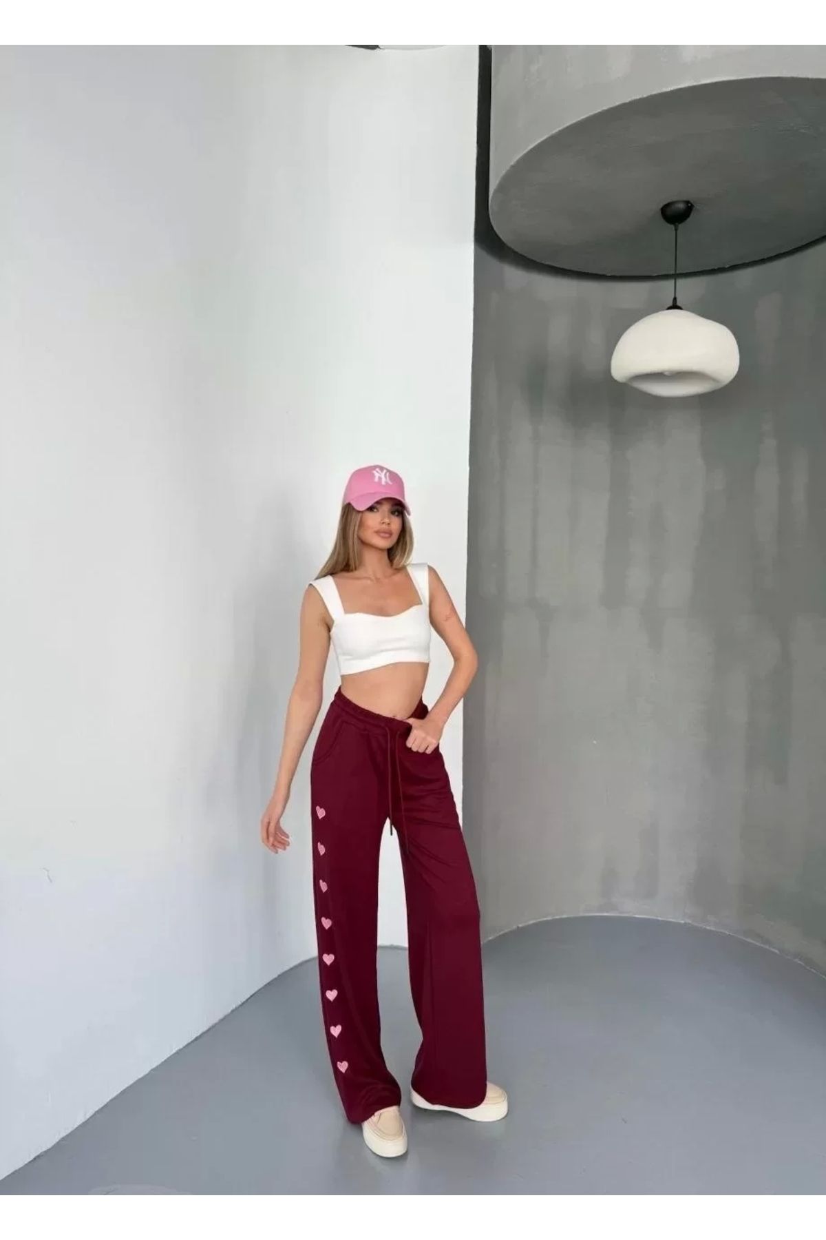 AE Stil Osy Modal Yumuşak Dokulu Kumaş Nakış işlemeli Rahat Bol Paça Eşofman Pantalon - Bordo