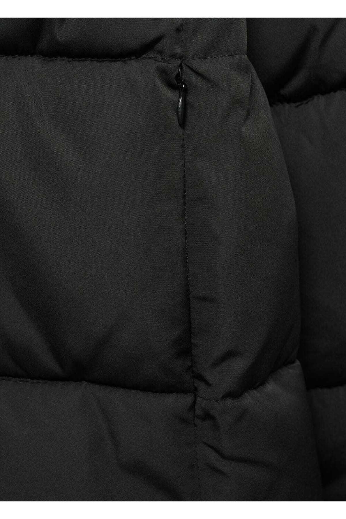 MANGO Woman-Gesteppter Midi-Anorak mit Kapuze 6