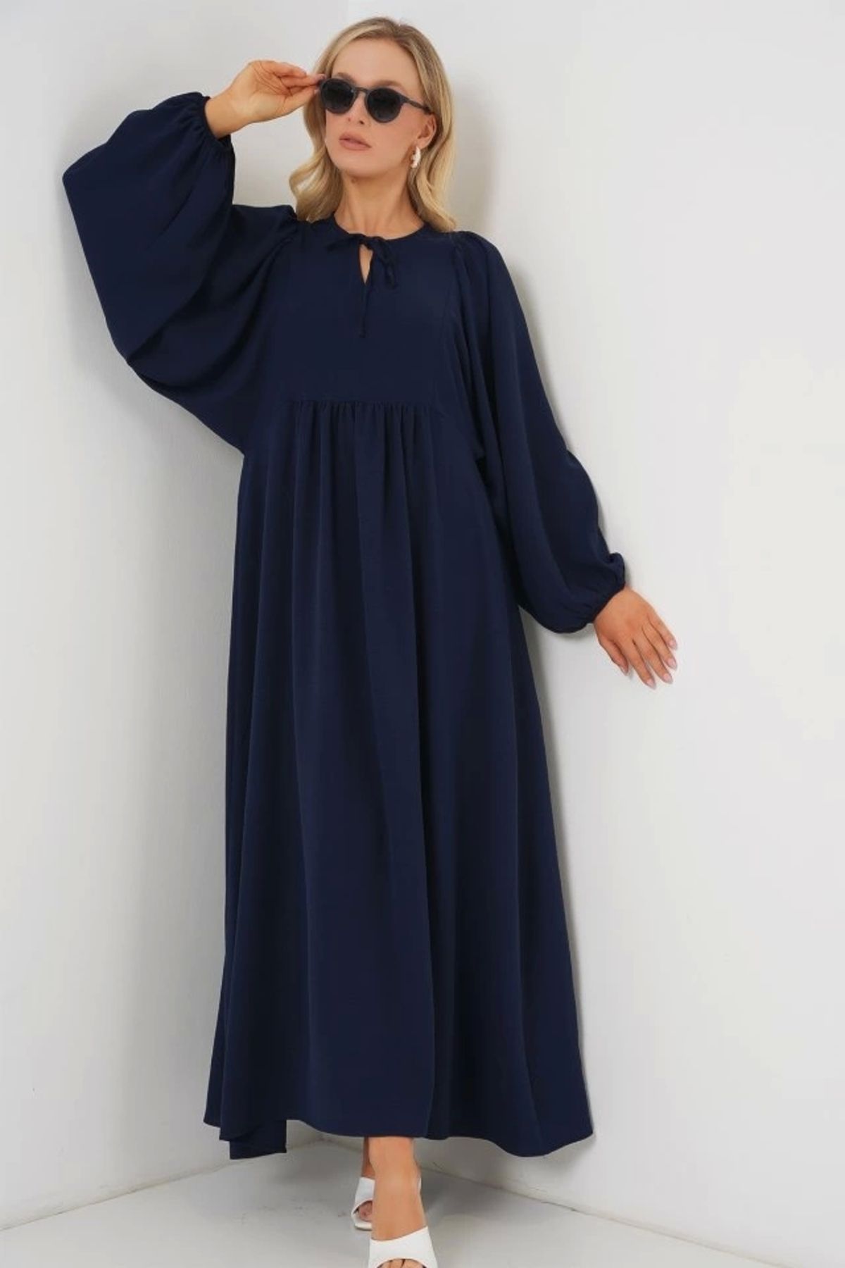 Butik Balon Kol Uzun Tesettür Elbise 2464 - Lacivert