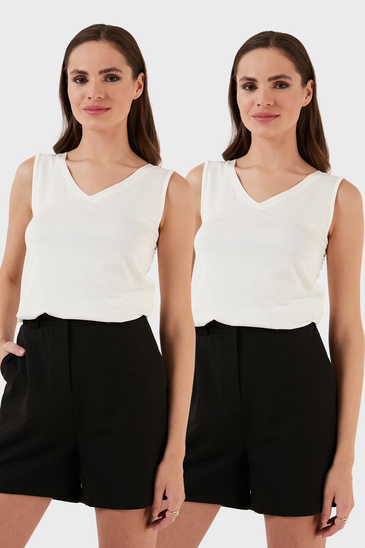 Lela Slim Fit V Yaka Kalın Askılı 2' li Paket Bluz BLUZ 5864384S2
