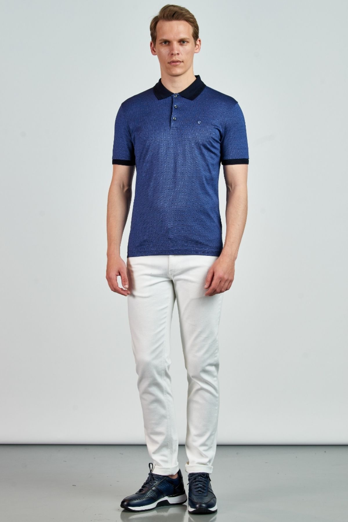 Giovane Gentile T-Shirt