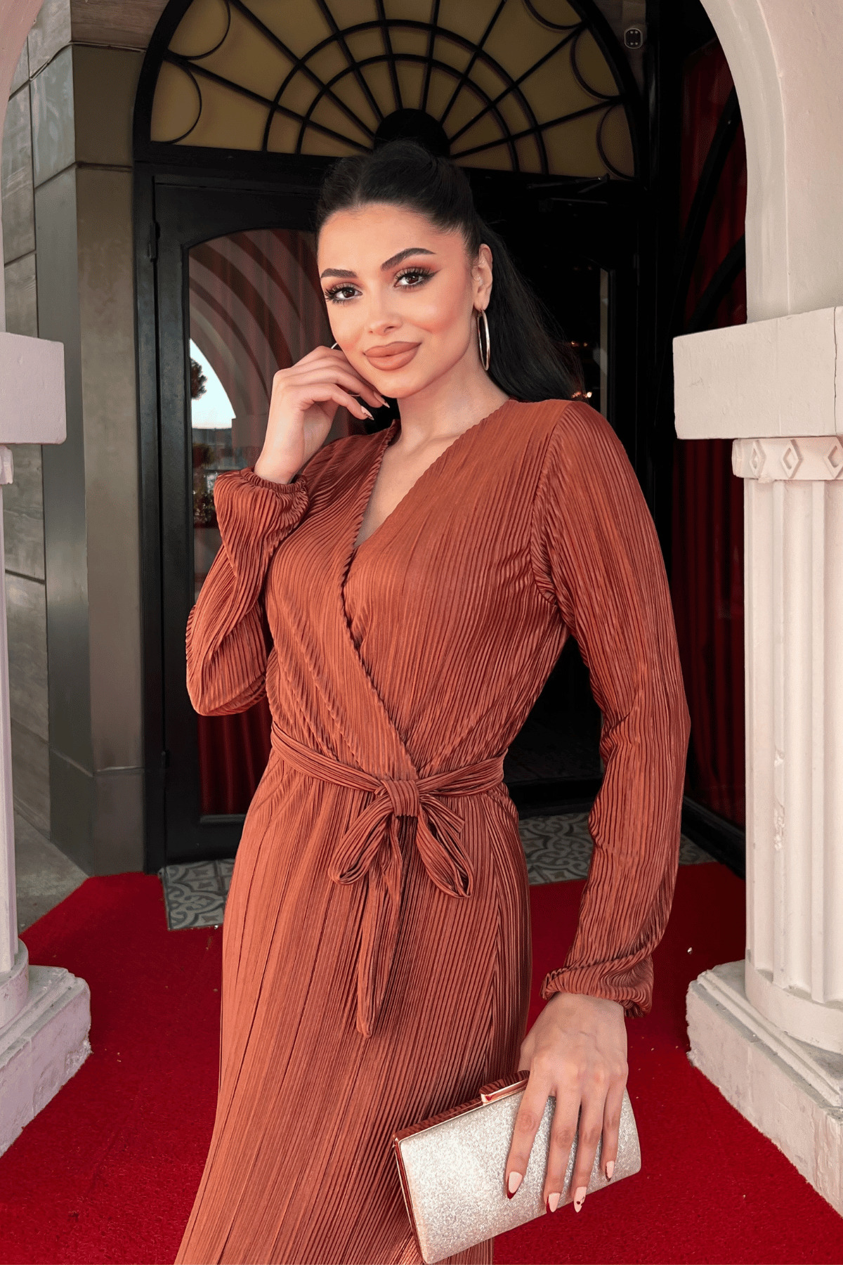 giyimmasalı-Rochie maro plisată și cu curea 4