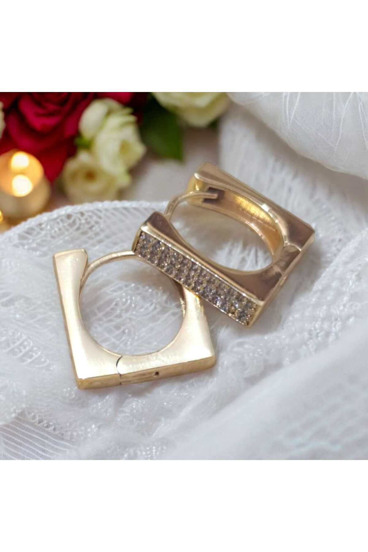 feyza collection Zirkon Taşlı Kare VIP Çelik Küpe