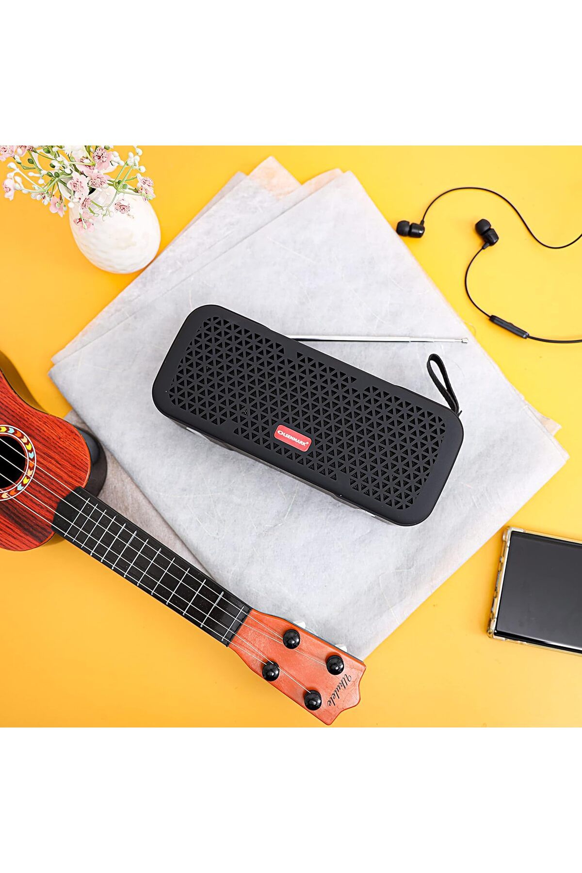 Olsenmark-Bluetooth Wireless Speaker With 3 Input Modes, Fm & 10m Range 5