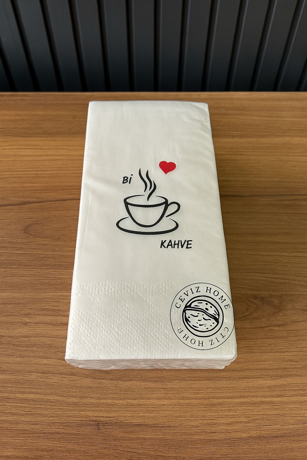 ceviz home züccaciye tekstil ltd şirketi “Bİ KAHVE” Temalı Konuşan Peçete – 120’li Paket, 25x33 cm, Çift Katlı, Kalpli Fincan Baskılı