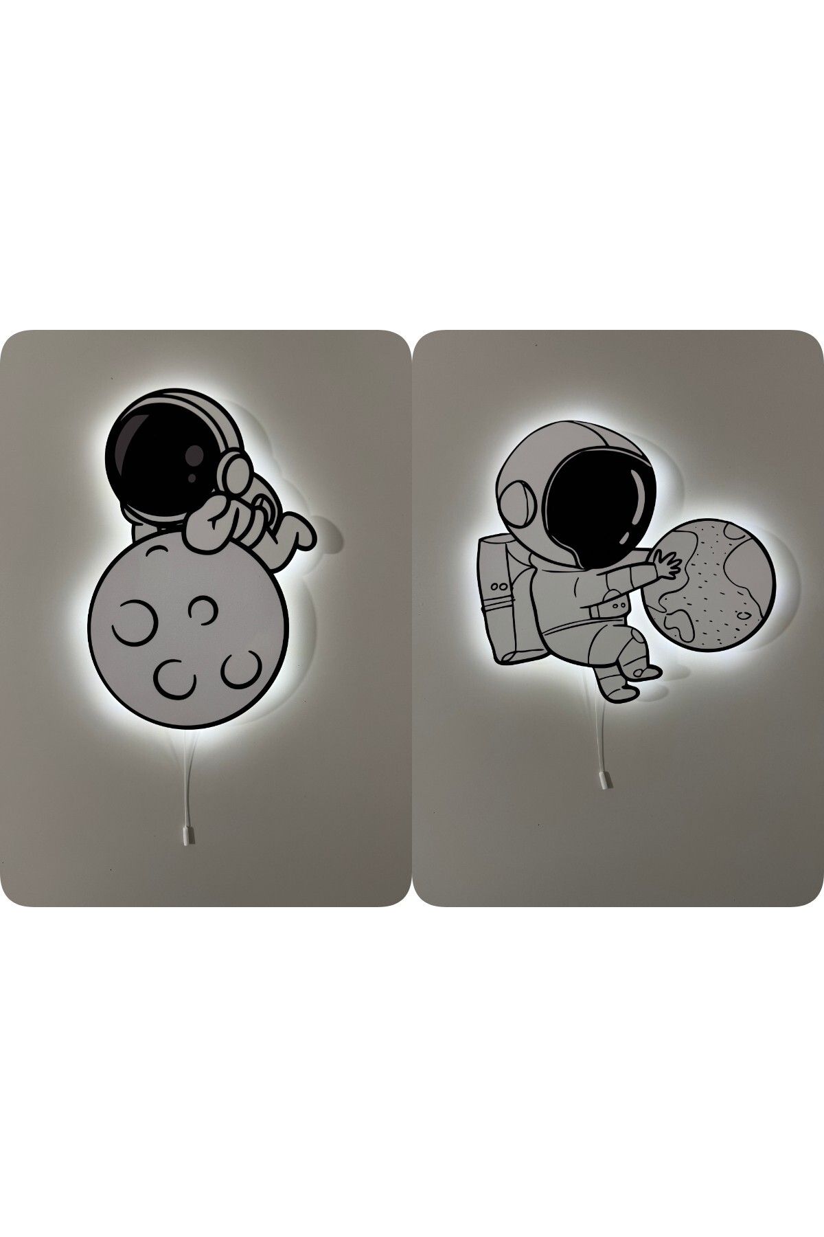 UViolets Dekoratif Ahşap Baskılı Doodle Çizimli Dünya Tutan Astronotlar Çocuk Odası Gece Lambası (2'Lİ ÜRÜN)