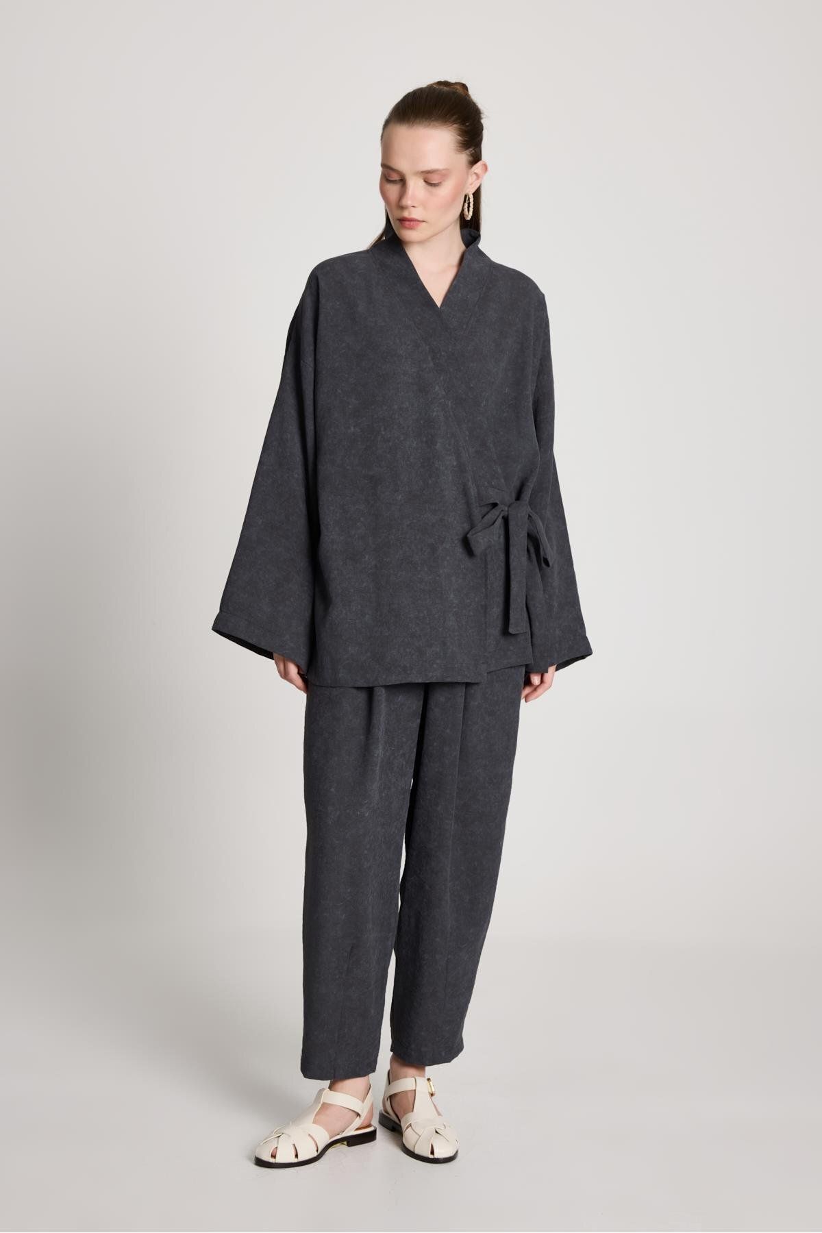 minaaise Bellamy Bağlamalı Keten Kimono Antrasit