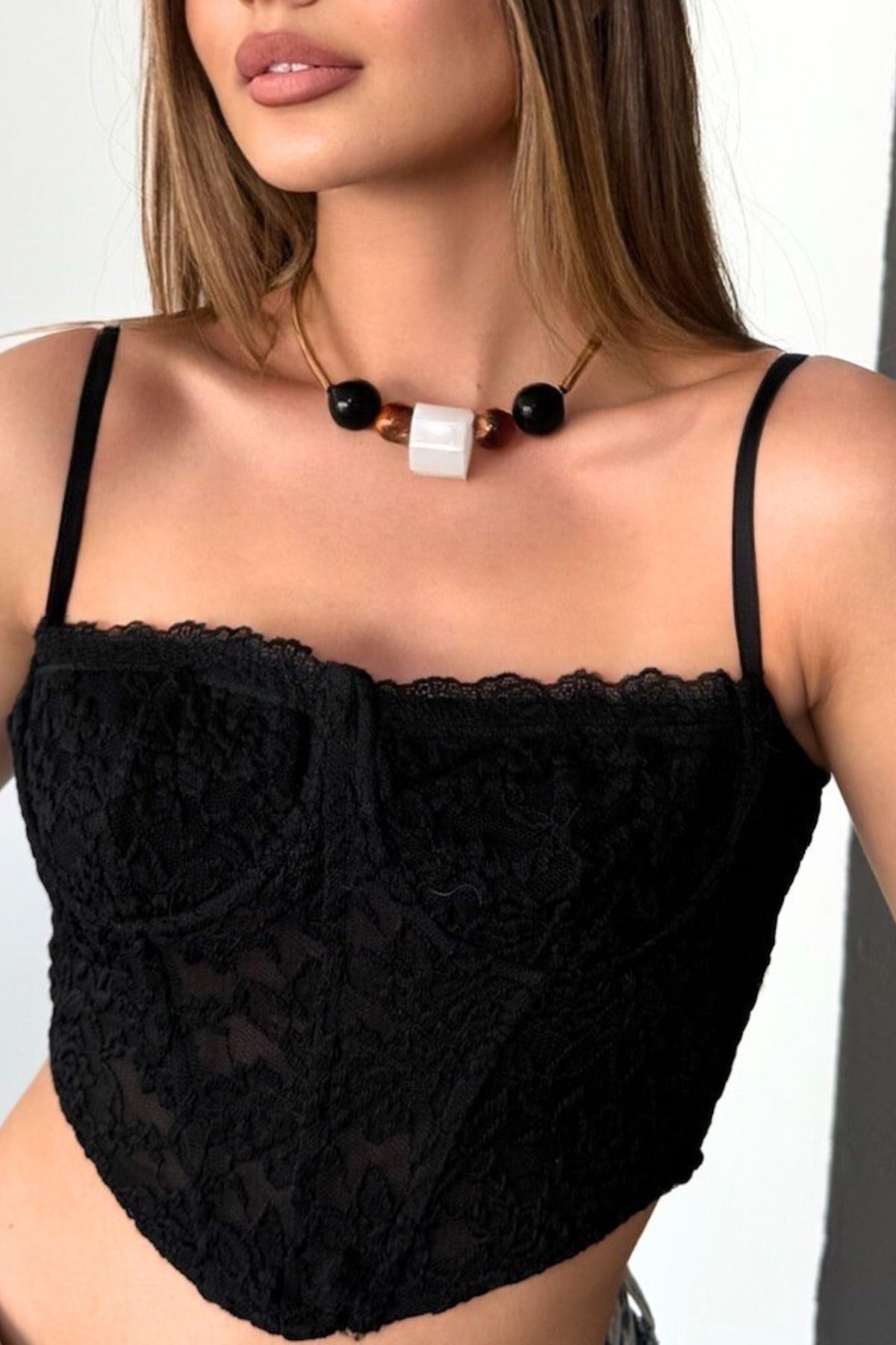 Trend aksesuar Gold Metal Boncuk Detaylı Choker Kolye