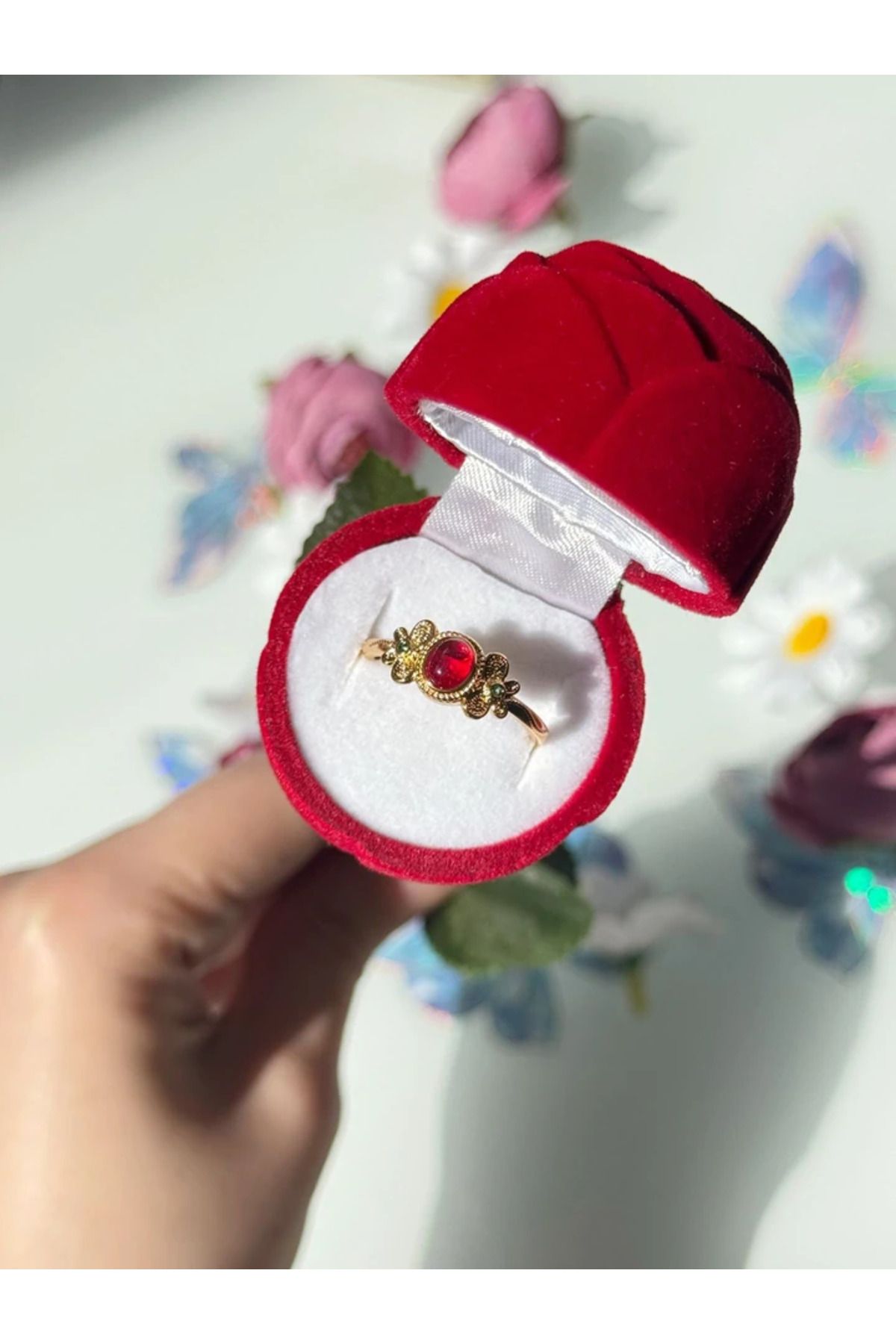 Harlofia Jewelry Vintage Kırmızı Oval Taşlı Ayarlanabilir Gold Yüzük