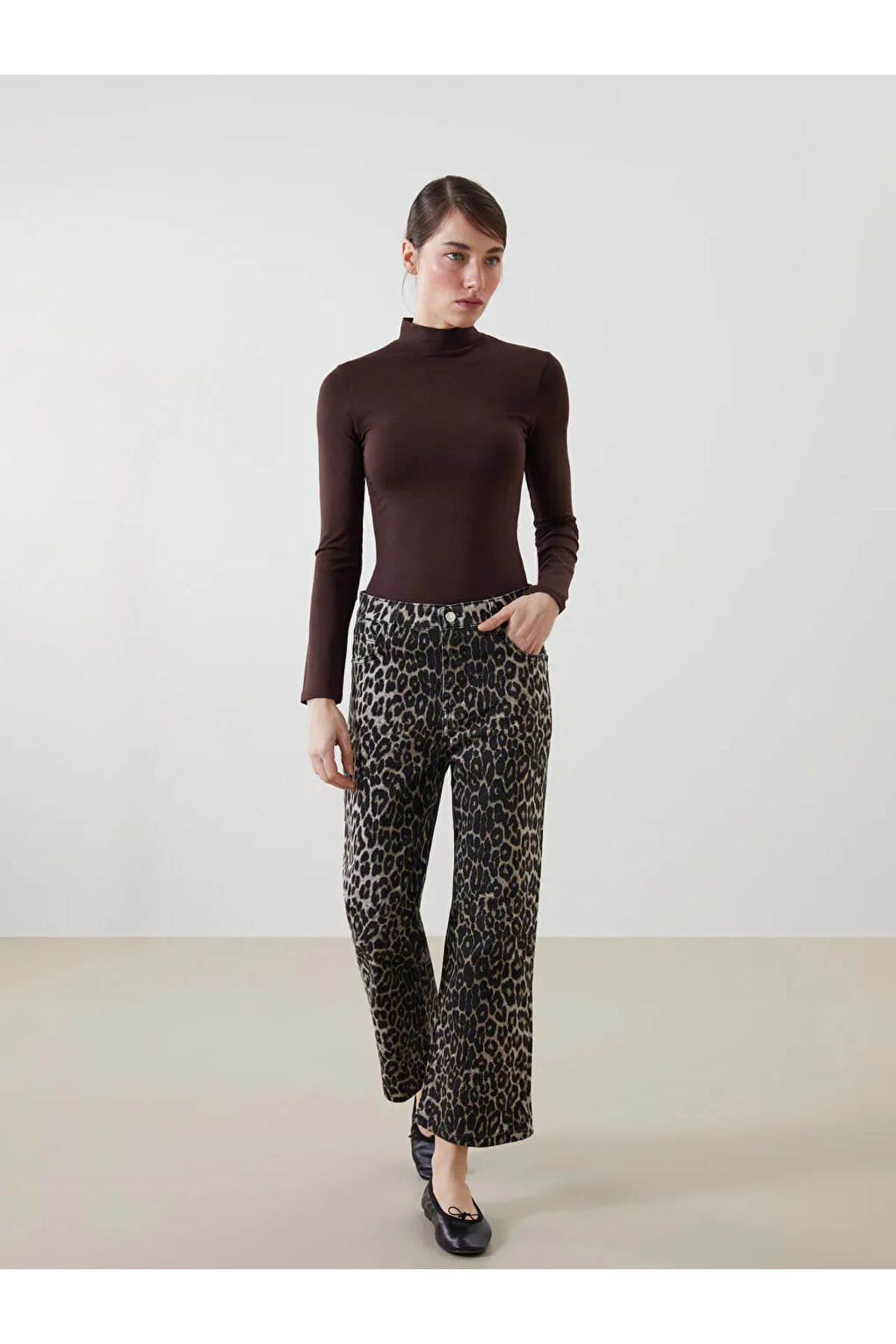 LC Waikiki LCWAIKIKI Classic Kahverengi Flare Leopar Desenli Kadın Jean Pantolon