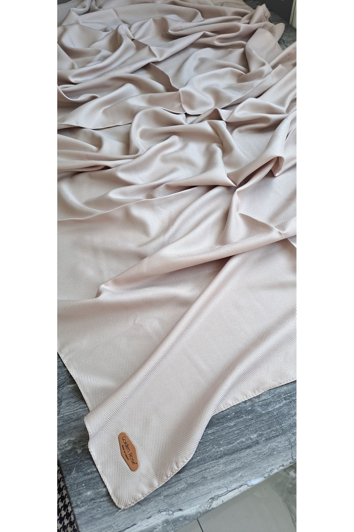 COLLECTİON Bej rengi şal