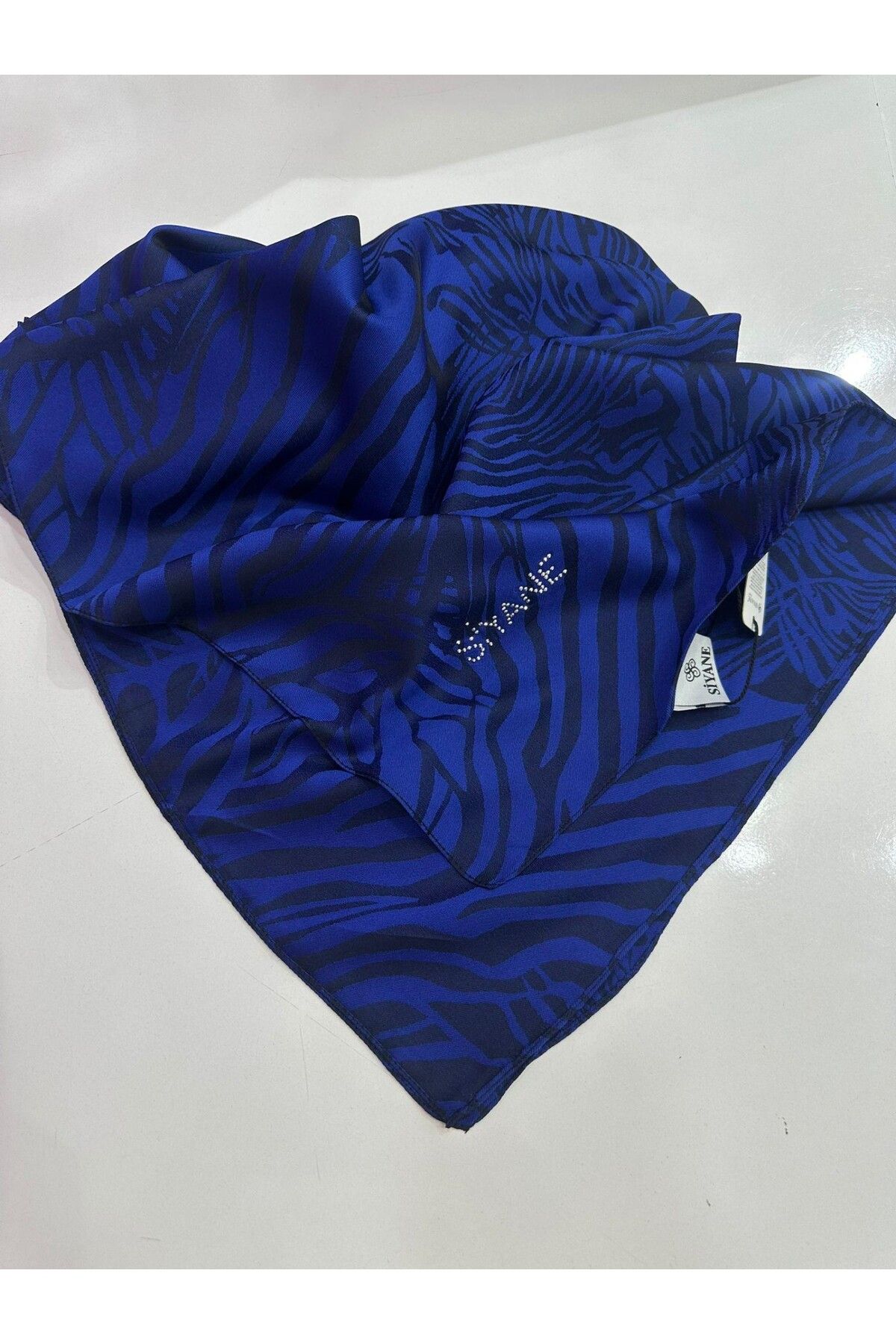 Siyane Kadın SEN2207 Zebra Desenli Şal