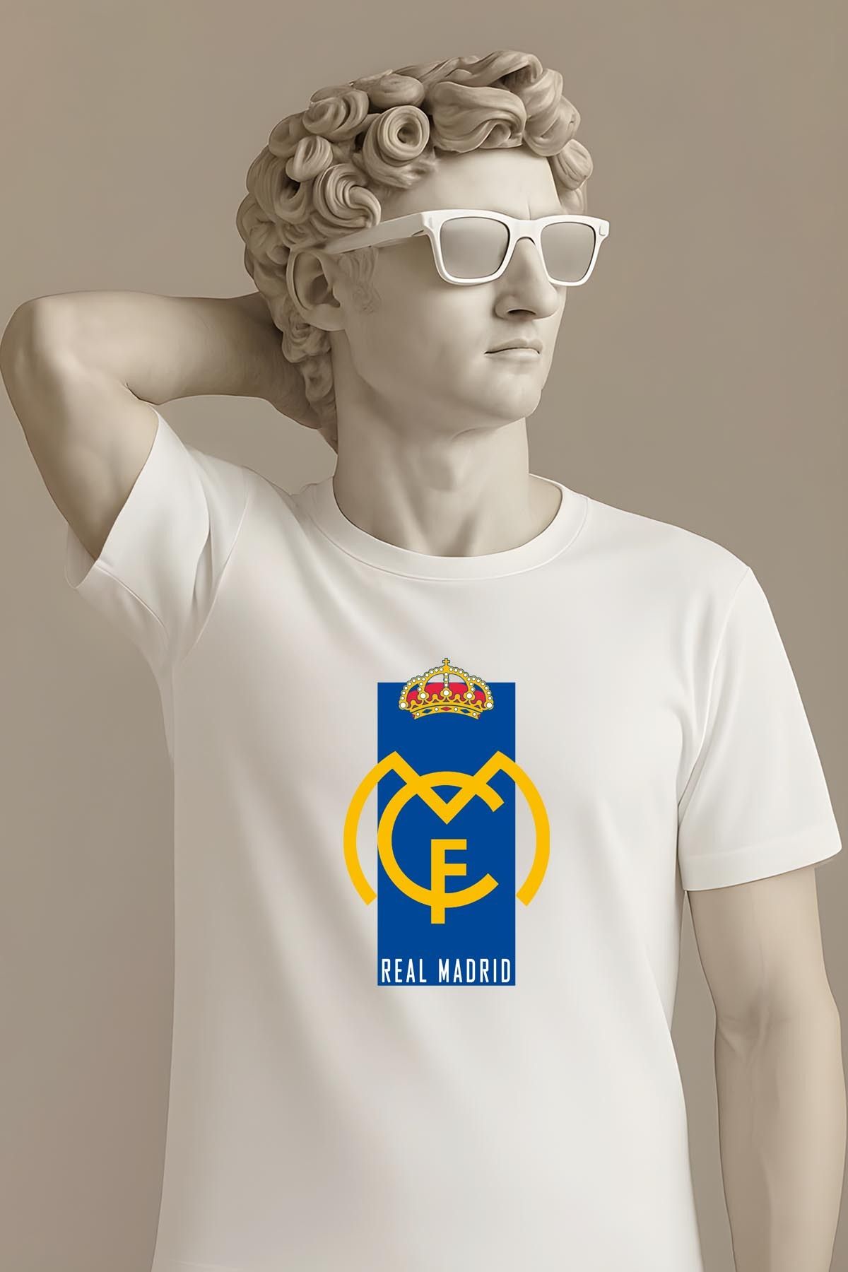 362BASKI Real Madrid Minimal Tasarım Logo Baskılı Tshirt