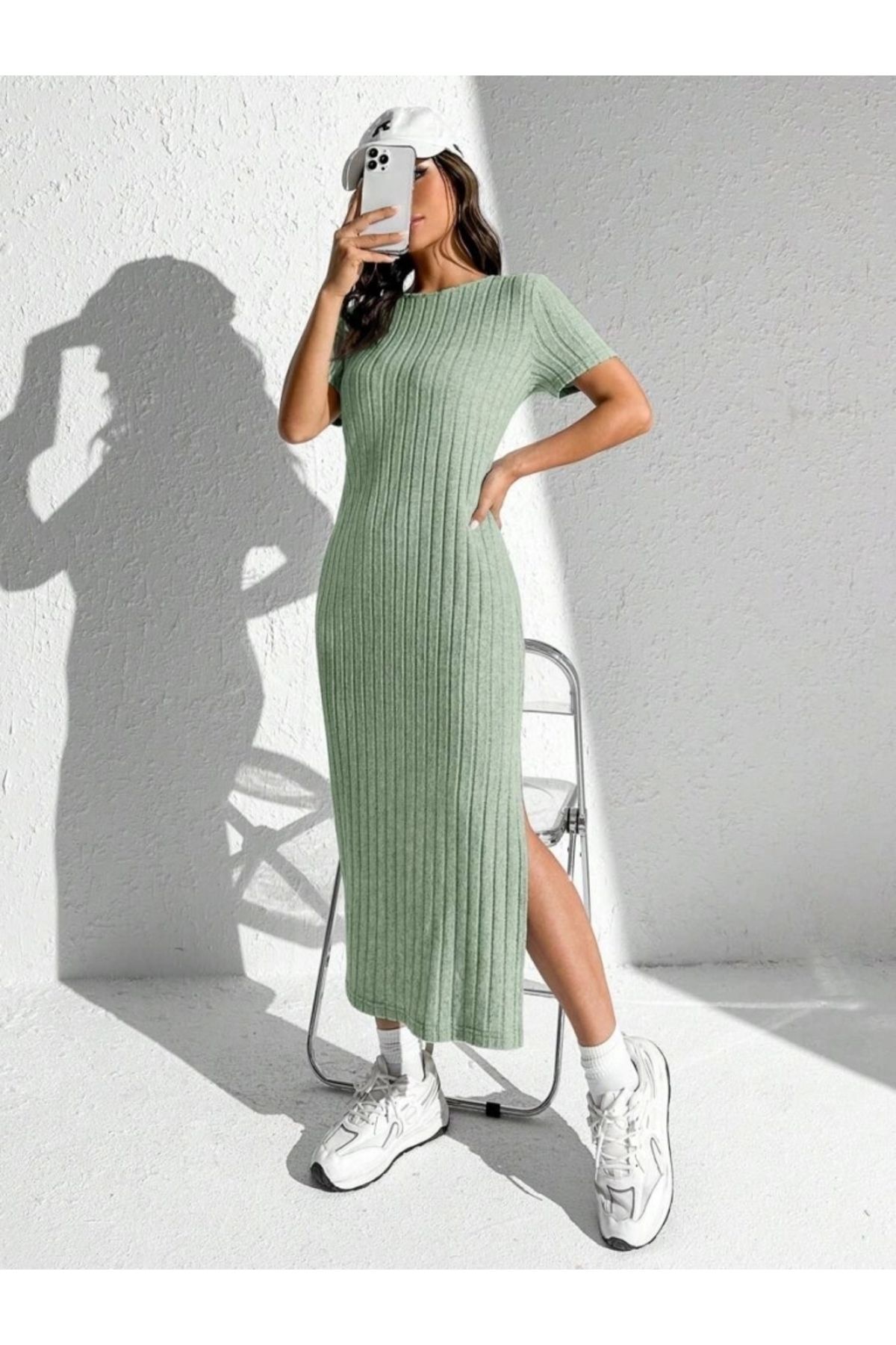Butik Kadın Kısa Kollu Bisiklet Yaka Yırtmaç Detay Fitilli Kaşkorse Tam Boy Elbise