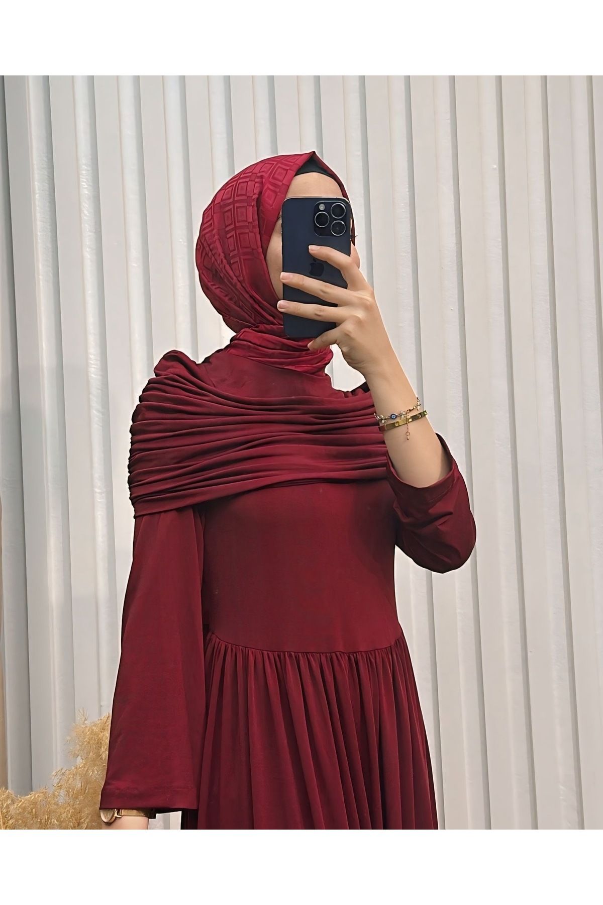 MERVE TESETTÜR DEGAJE ELBİSE