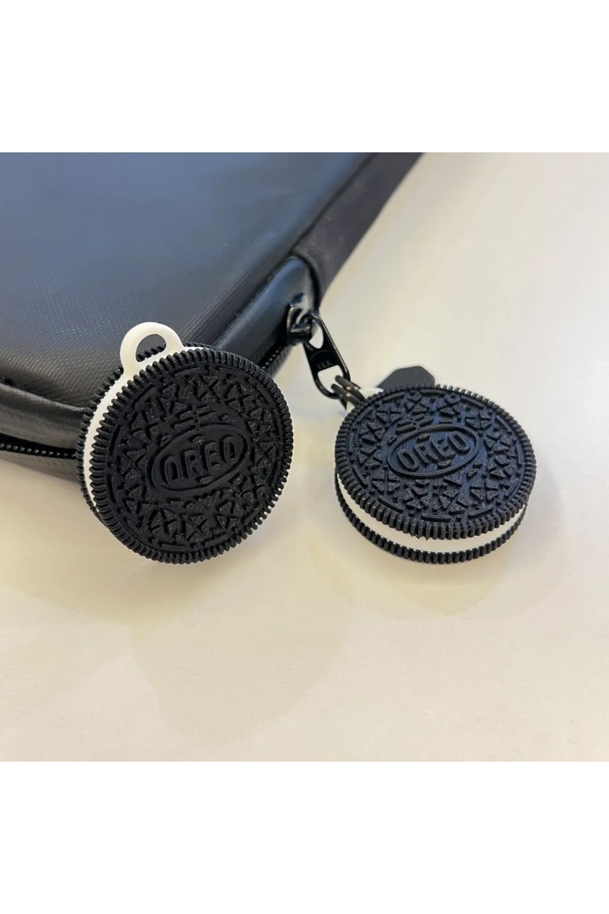 Mizaku AirTag İçin Oreo Temalı Kılıf Anahtarlık