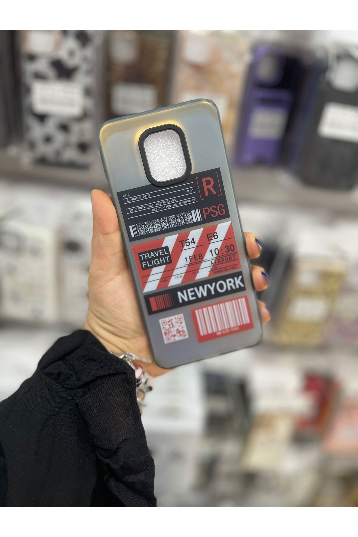 TECNOTREND Redmi Note 9 Pro/Note 9s Uyumlu Parlayan Kabartmalı İkonik Figürlü Amas Silikon Kapak