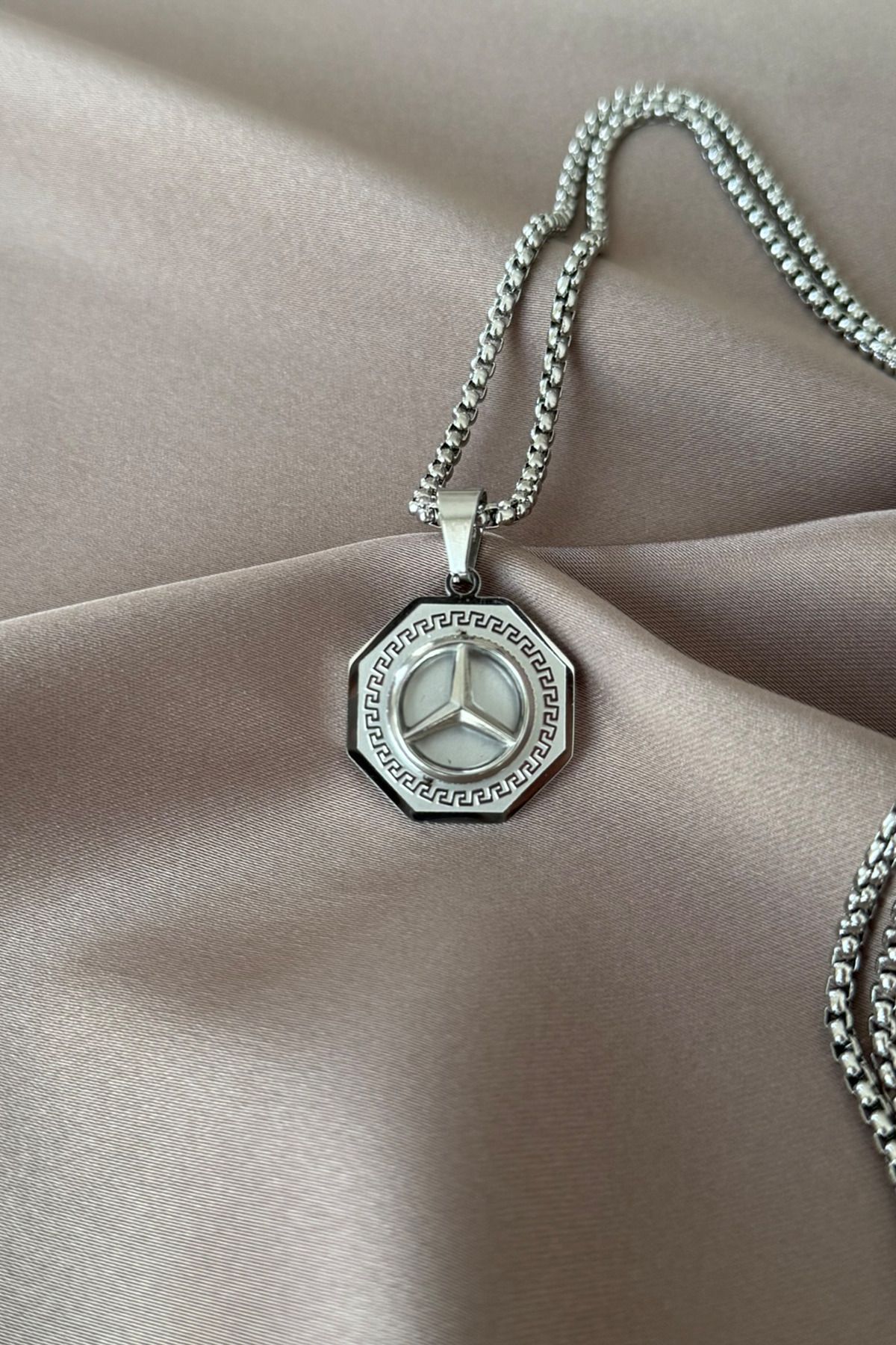 laria jewelry Silver Logolu Madalyon Kolye