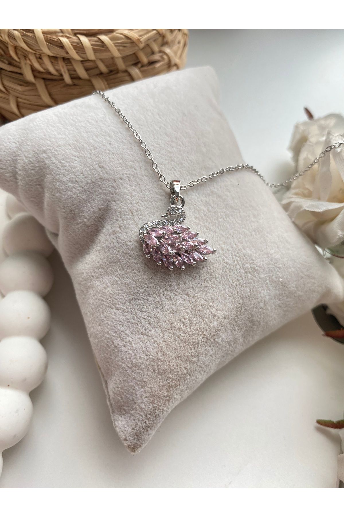 begonyam aksesuar Pembe taşlı kuğu kolye