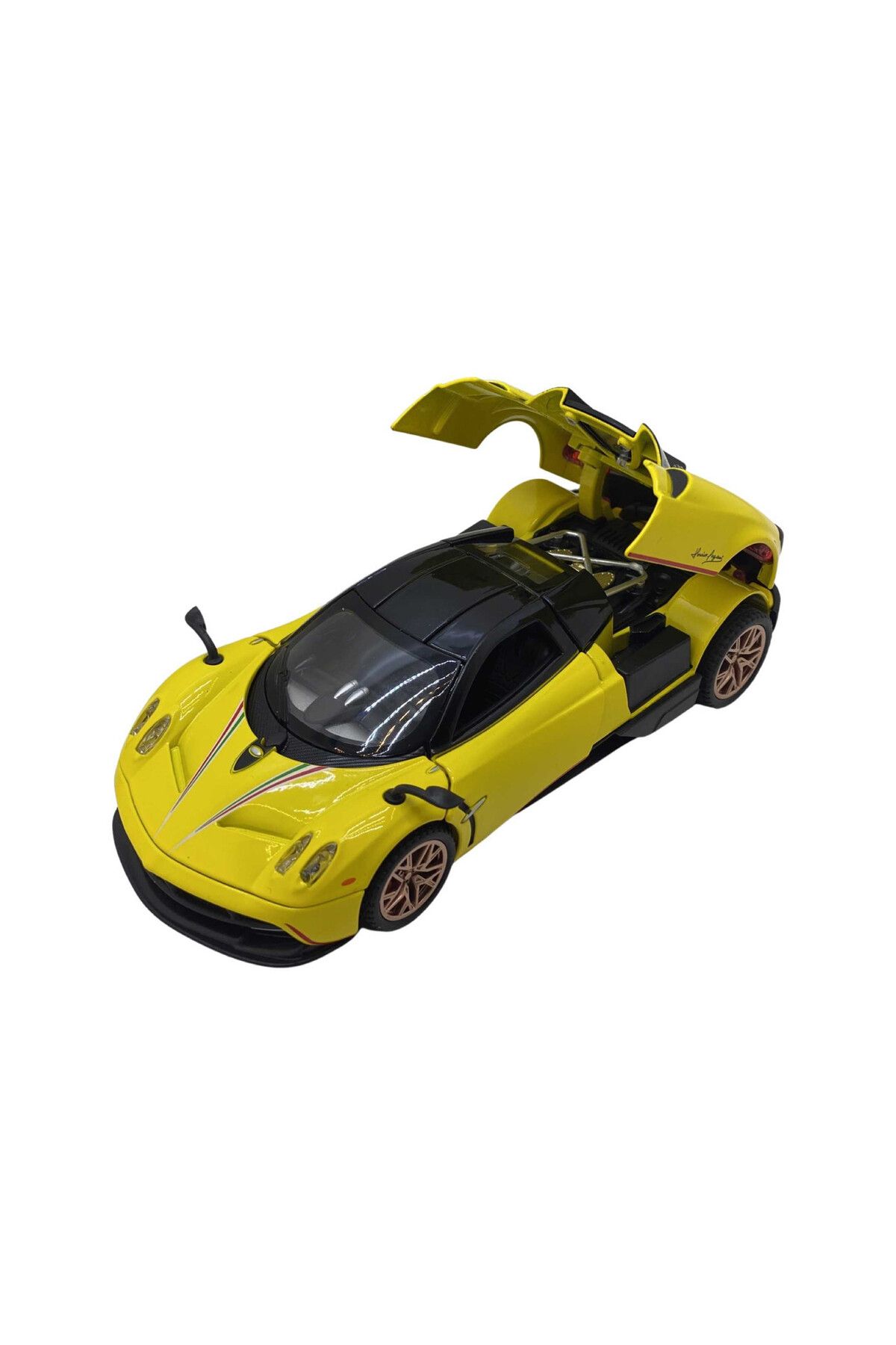 JPT-Pagani Zonda yellow metal model replica 1:32 with sounds and lights 3