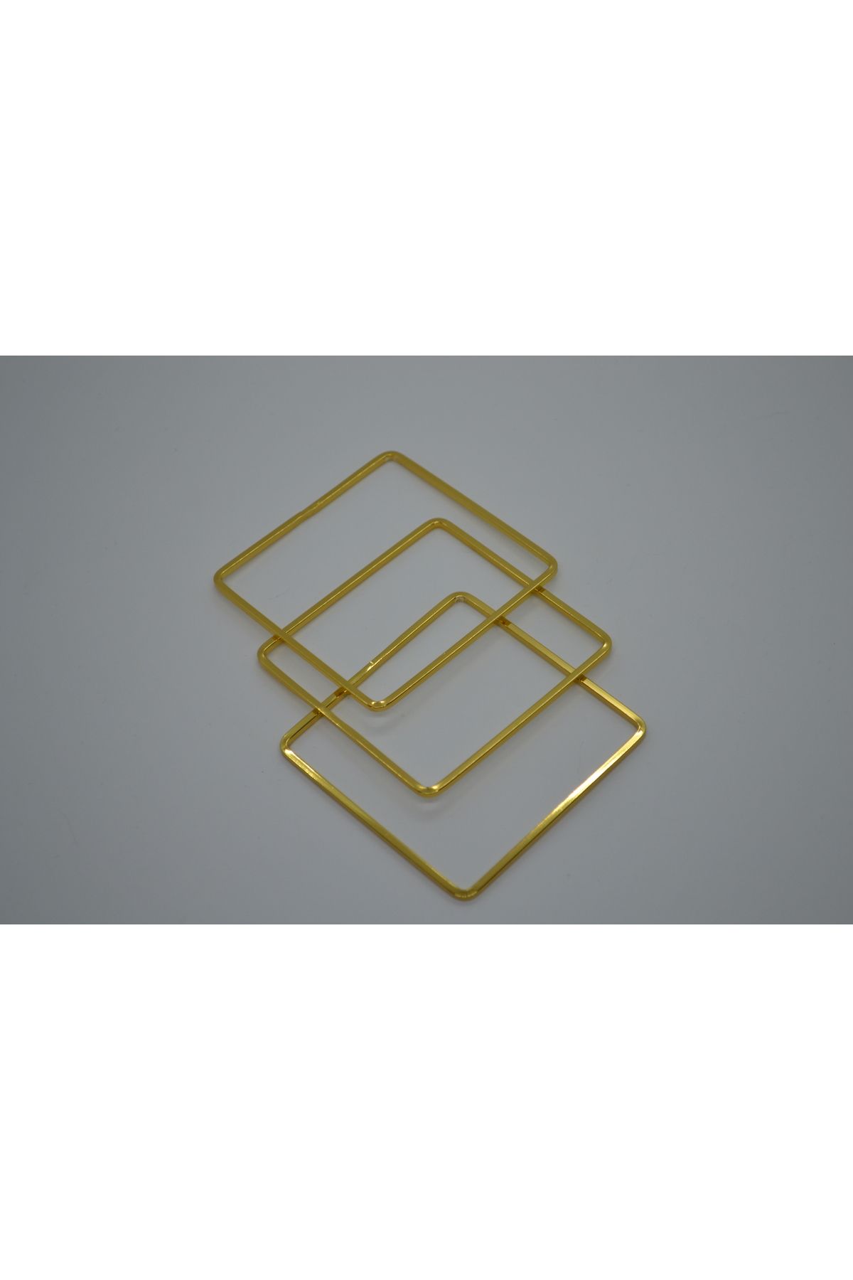 MONARE JEWELRY KARE AJDA BİLEZİK-PASLANMAZ,SUYA DAYANIKLI,ANTİALERJİK