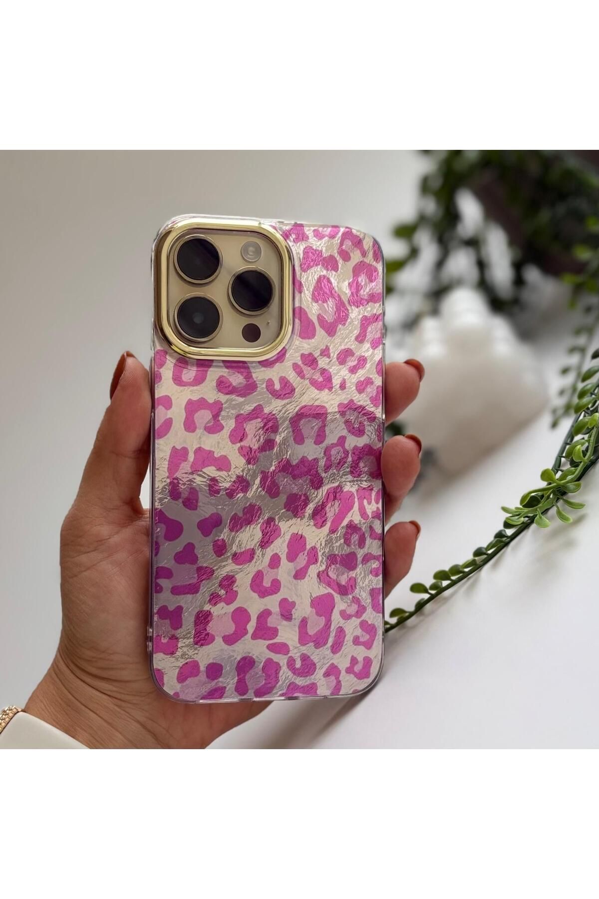 EPAksesuar Şık ve kullanışlı telefon kılıfı Iphone 13-14-15 uyumlu premium kalite ve tasarım