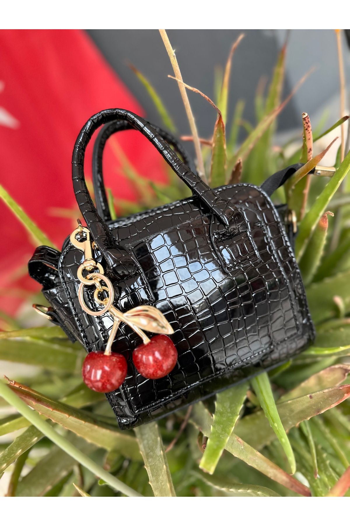 SKYstyles Kirazcharm