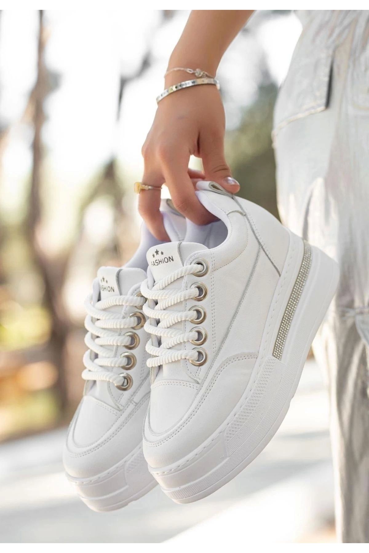 OurStyles Lulu Beyaz Cilt Bağcıklı Spor Ayakkabı