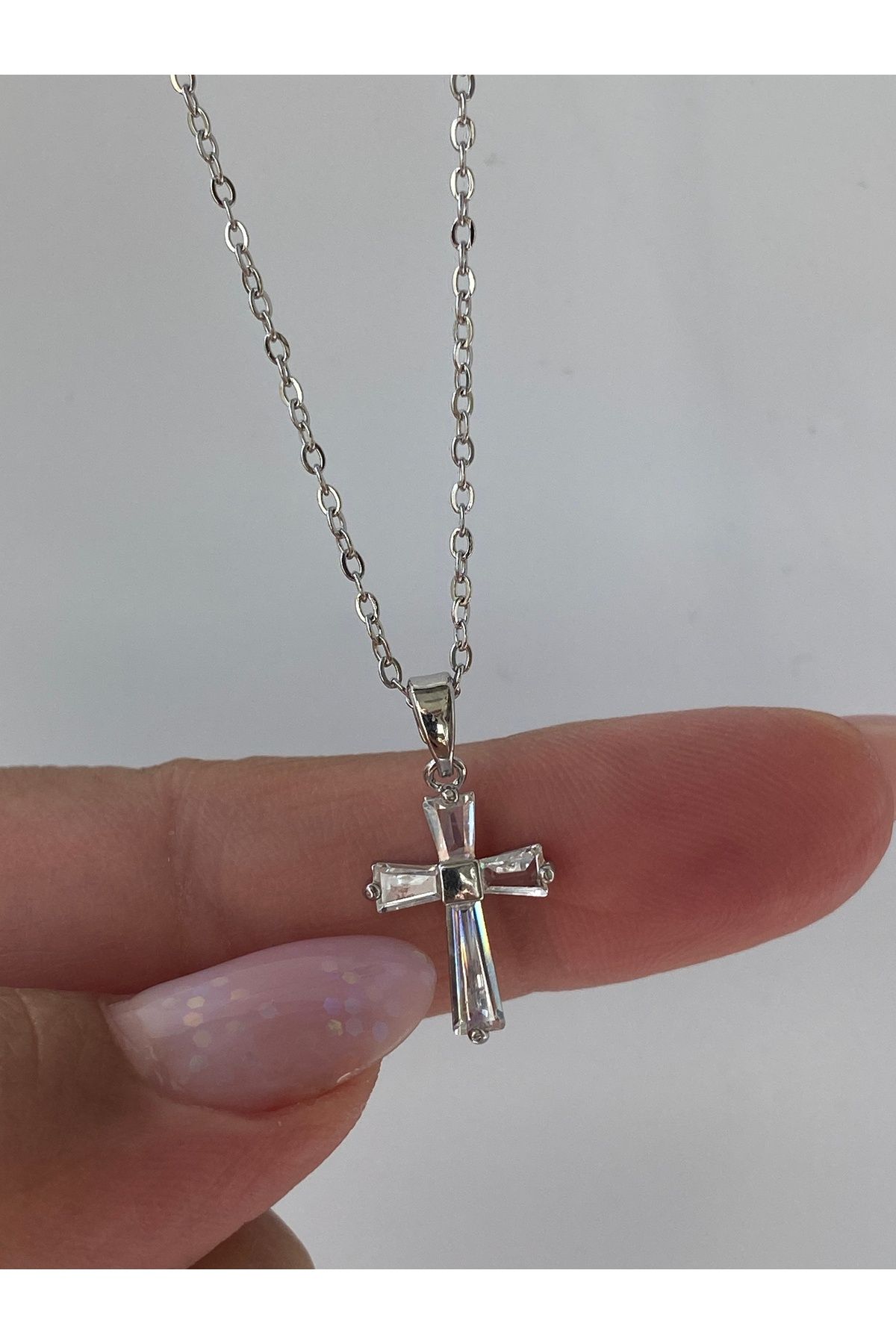 kurukafagift Kolye Kadın Çelik Taşlı Haç Model