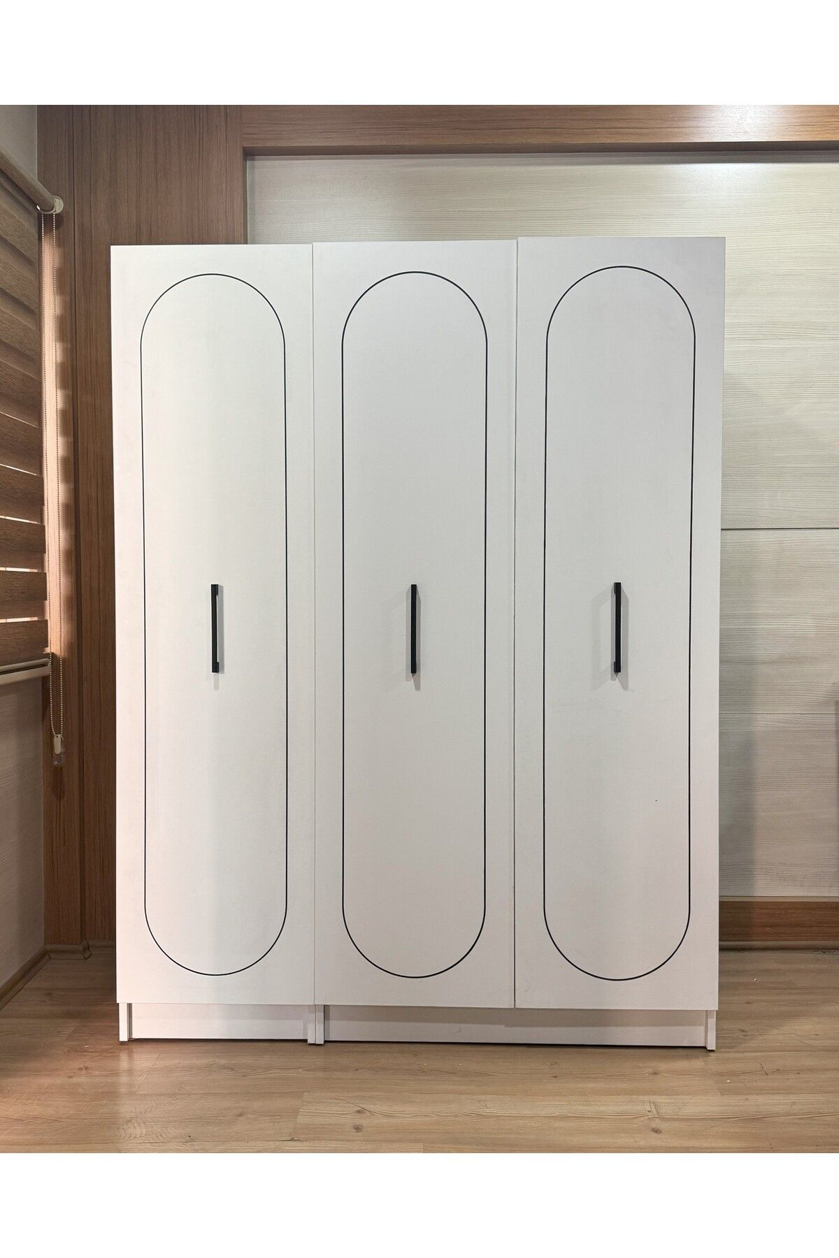 wode studio Durunday Beyaz 3 Kapaklı Gardırop 180-135-45 Cm