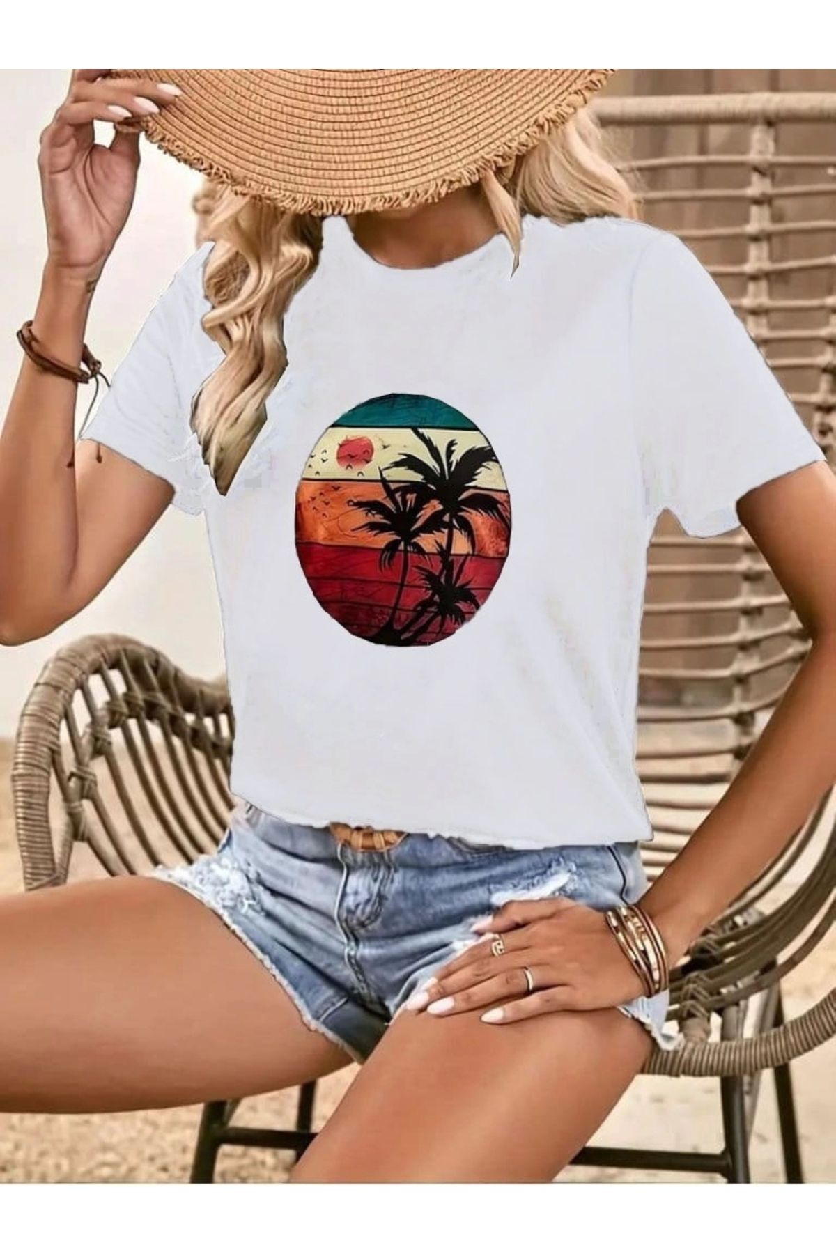 Silerra Kadın Kısa Kollu Palmiye Baskılı Viskon T-shirt