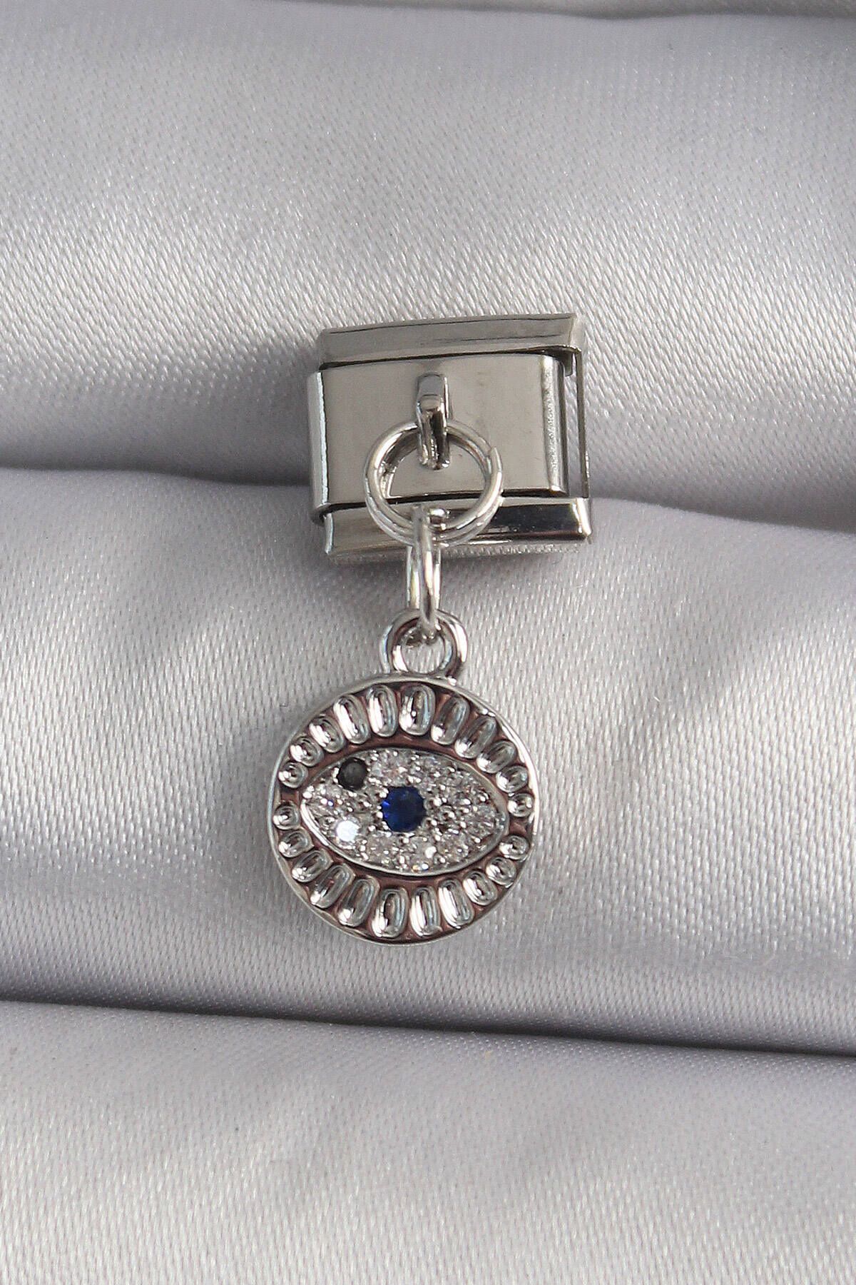 Avantaj Kapıda ® 316L Çelik Gümüş Renk Sallantı Zirkon Taşlı Göz Model Nomination Charm