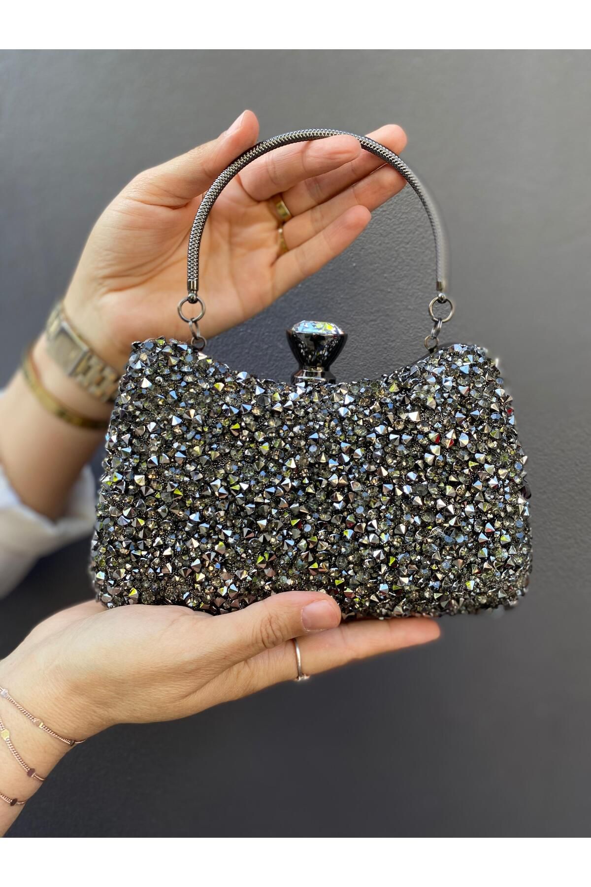 H&D COLLECTİON Kristal Taşlı Çift Taraflı Çok Şık Uzun Askılı Abiye Çantası