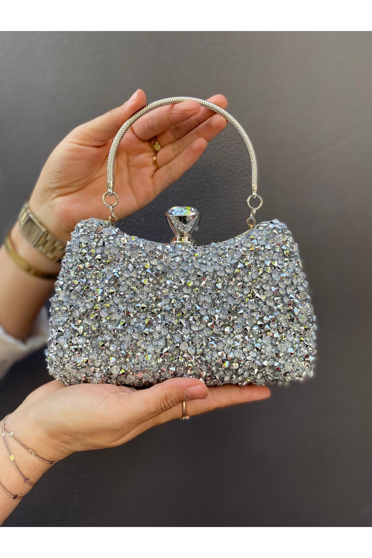 H&D COLLECTİON Kristal Taşlı Çift Taraflı Çok Şık Uzun Askılı Abiye Çantası