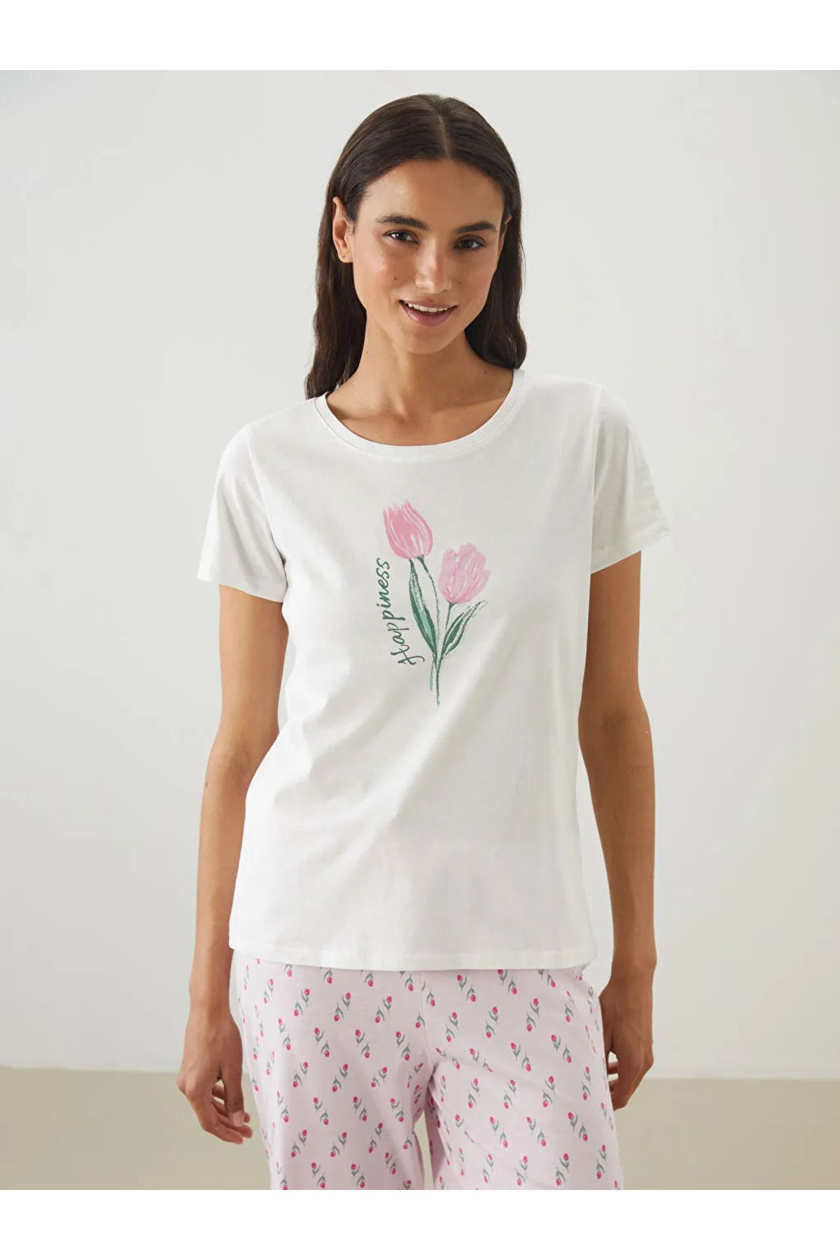 LC Waikiki LCW DREAM Pembe Bisiklet Yaka Çiçekli Kadın Kaprili Pijama Takımı