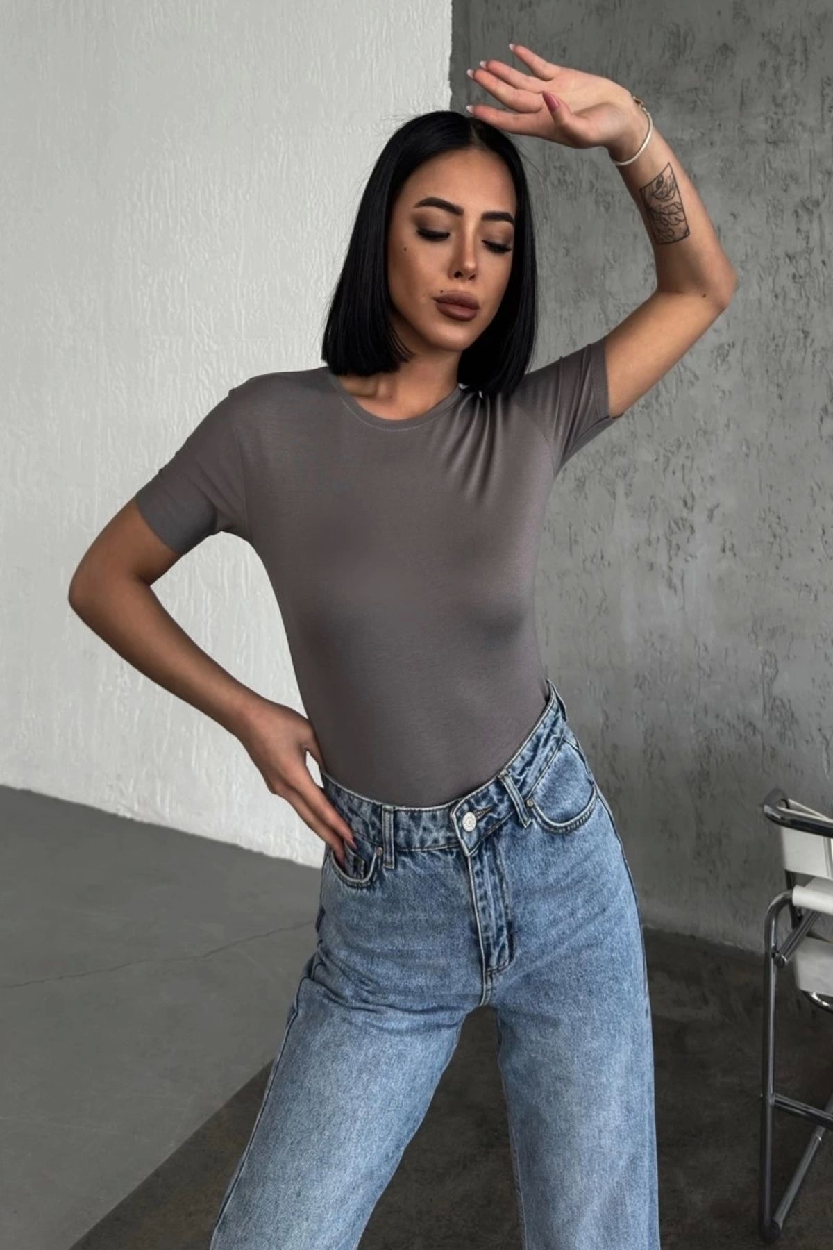 OurStyles Rahat Ve Şık Kısa Kollu Bisiklet Yaka Likralı Viskon Penye Body Füme