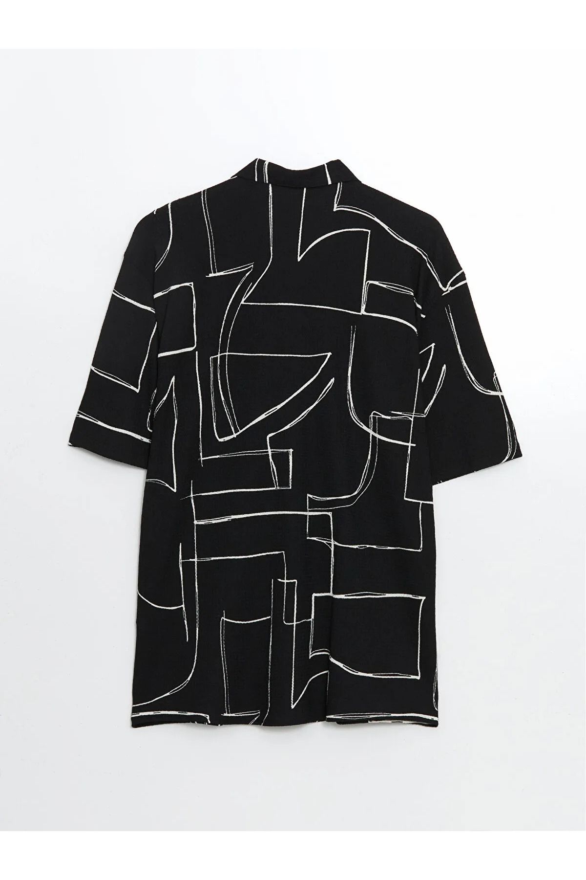 LC Waikiki Regular Fit Kısa Kollu Desenli Erkek Gömlek
