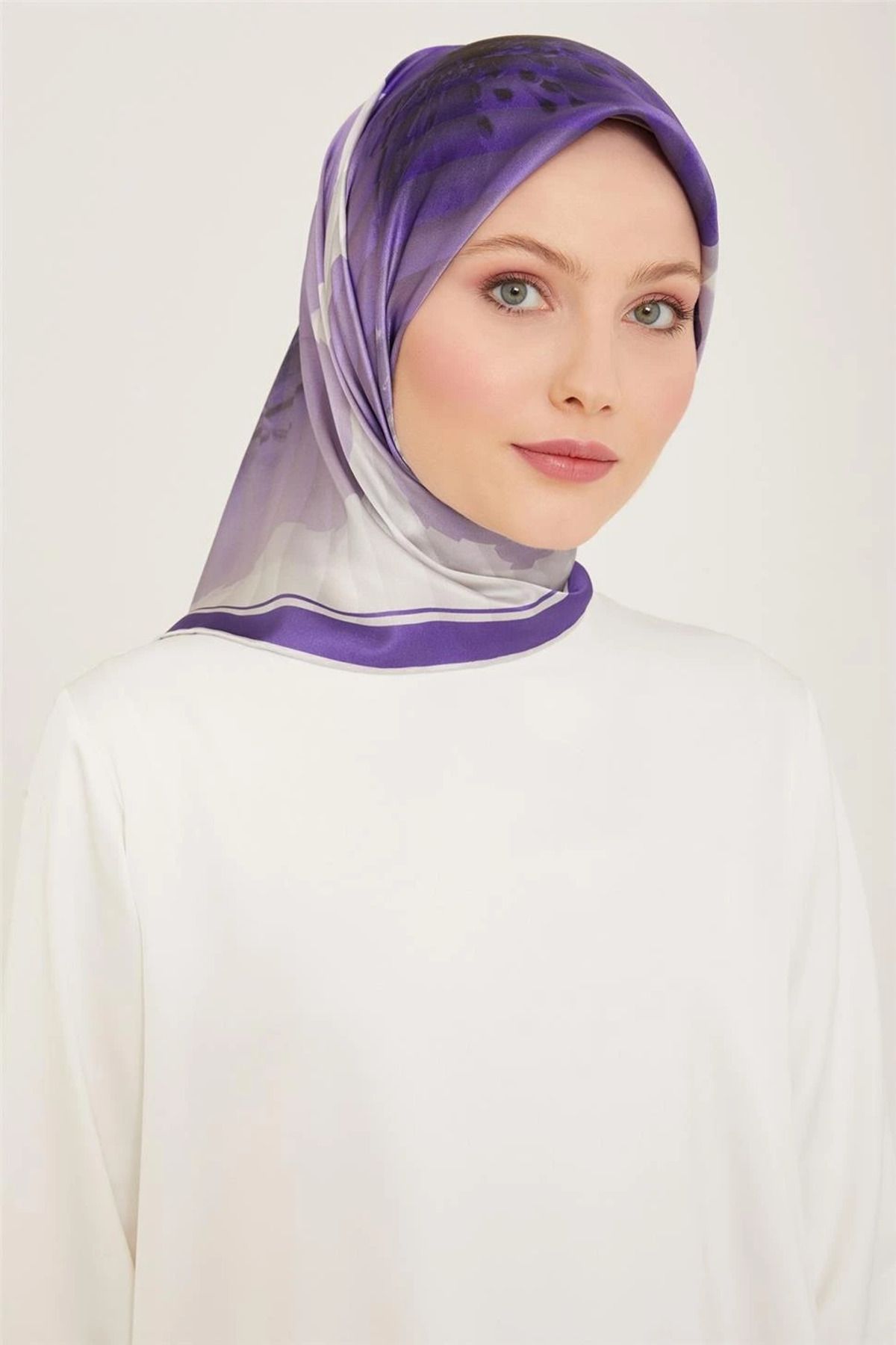 Armine Sura İpek Eşarp 9100D (S ) 90 x 90 Mor -08