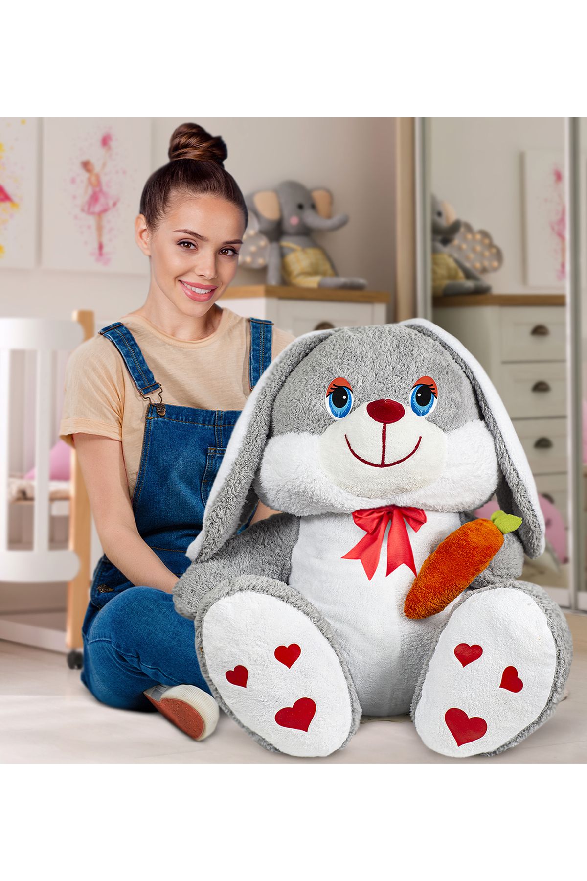 Özgüner Oyuncak 100 cm Elinde Havuç Tutan Tavşan Peluş Oyuncak