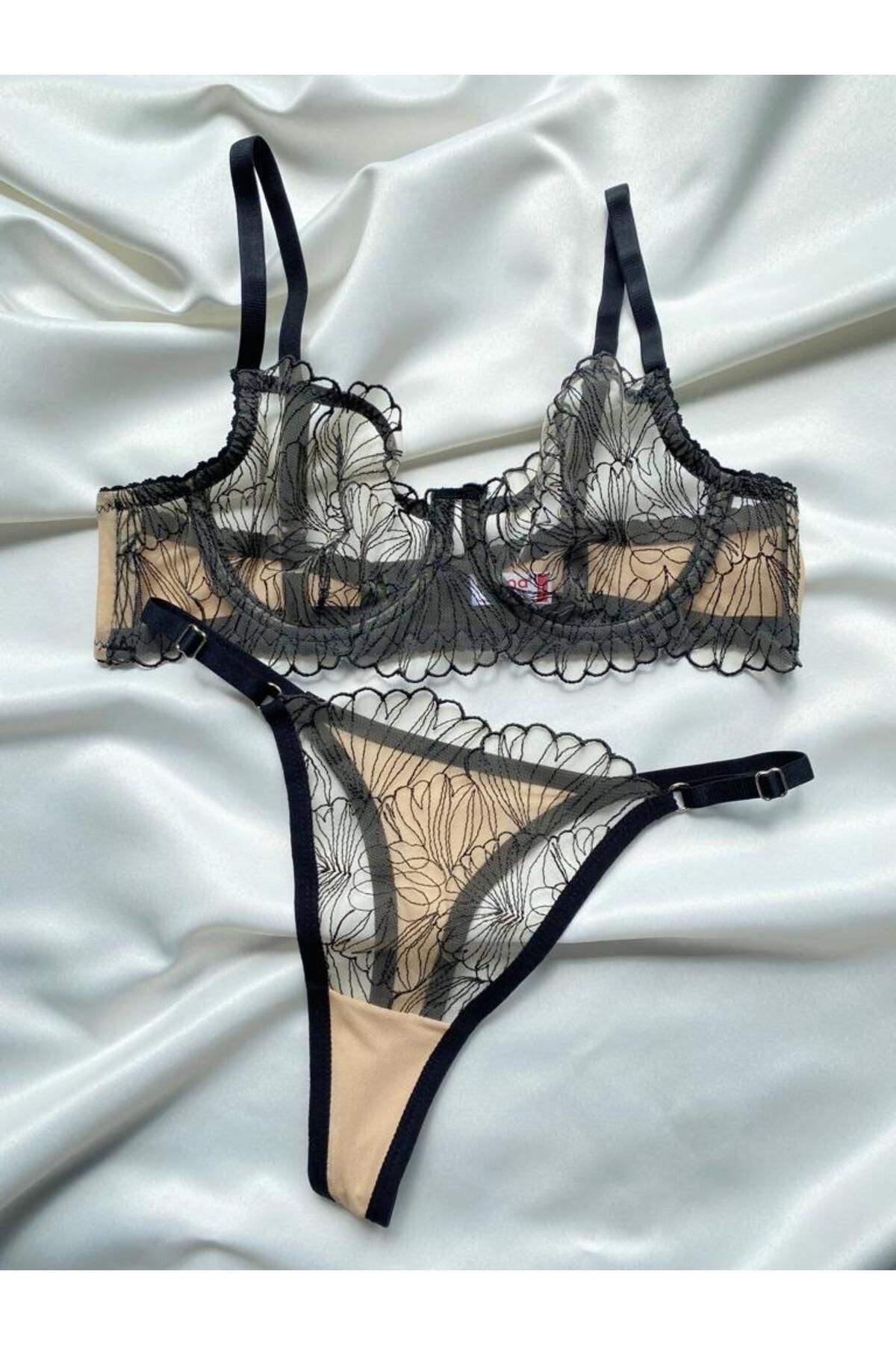 Lushe Atelier Black Orchid Bralet Takım