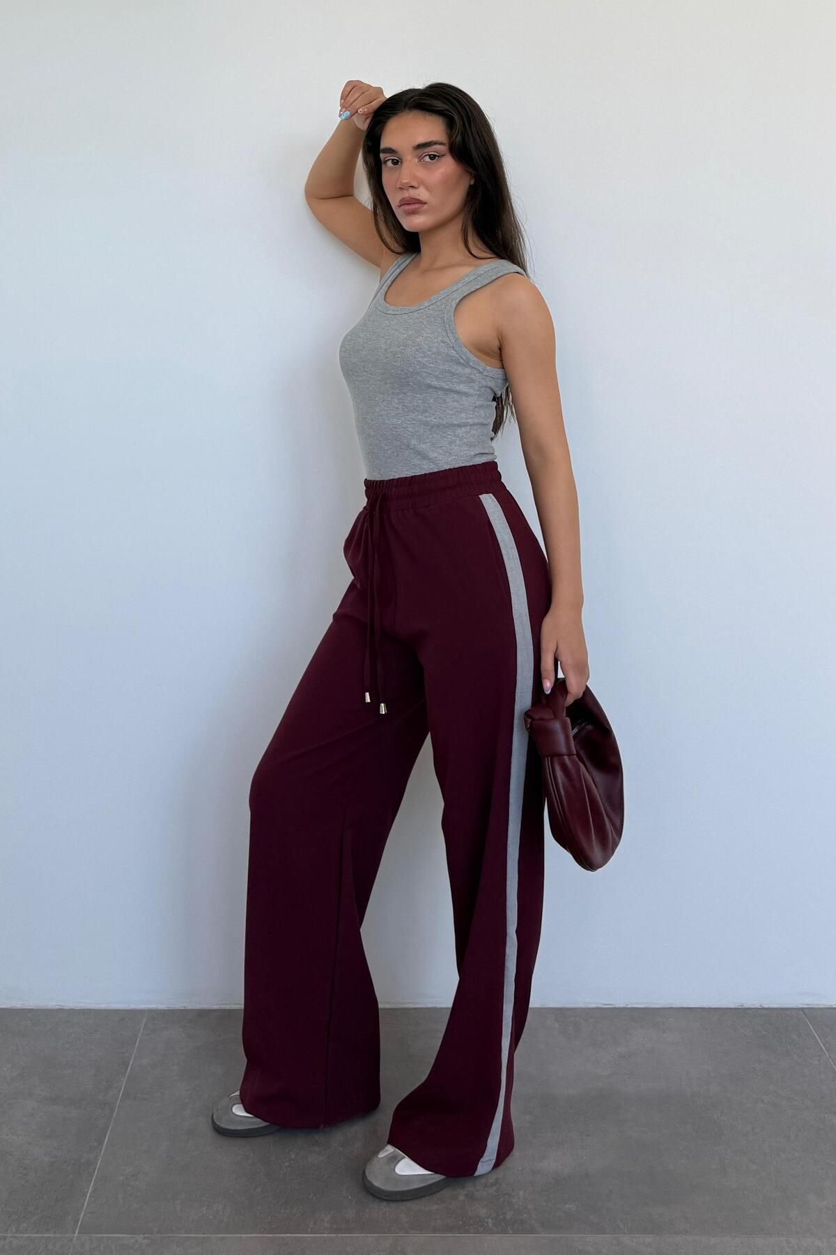 Madmext Bordo Şerit Detaylı Bol Paça Kadın Pantolon MG2441