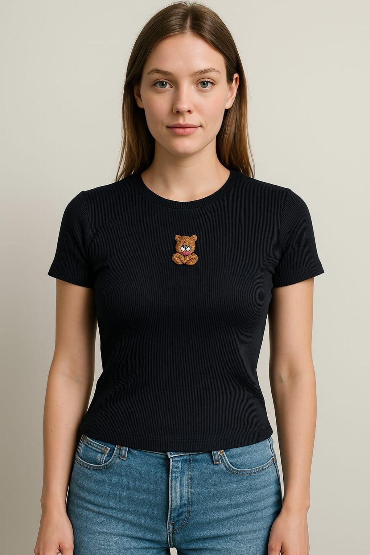 SYMPATHY Kadın Siyah Ayıcı Nakışlı Kısa Kollu Yazlık Tshirt