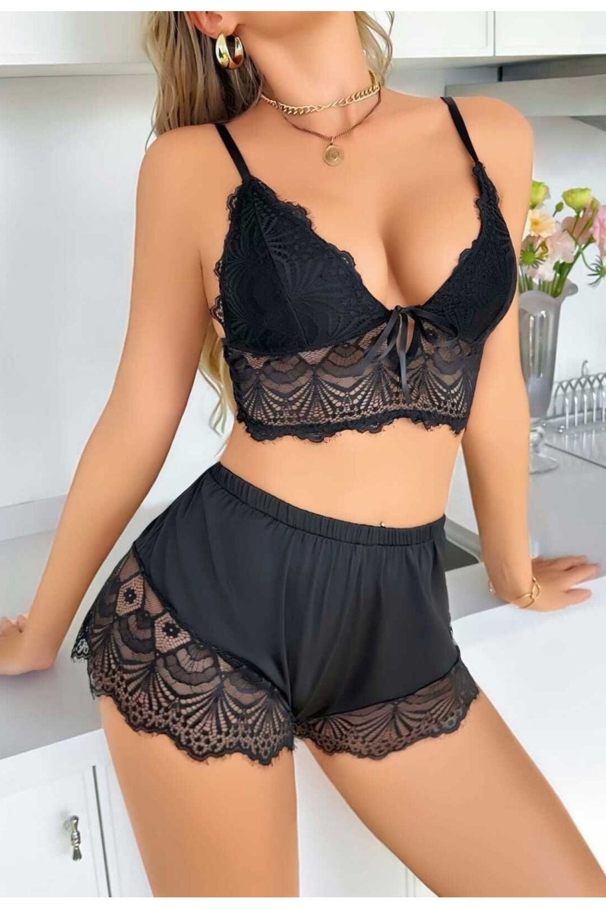 Bleu Petite Siyah Renk Dantelli Kadın Şortlu Pijama Takım