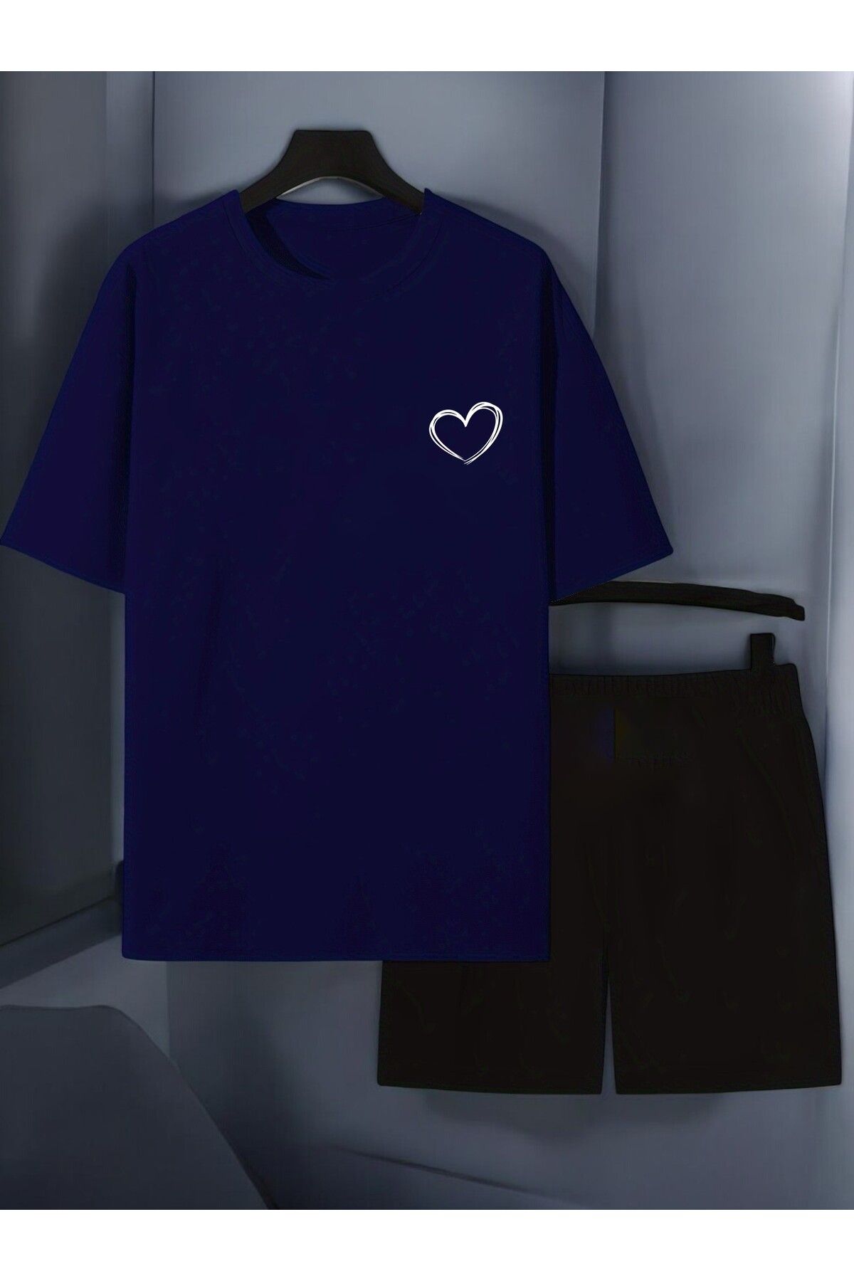 uyguntarz Unisex Cep Kalp Baskılı Tasarım Şort Takım
