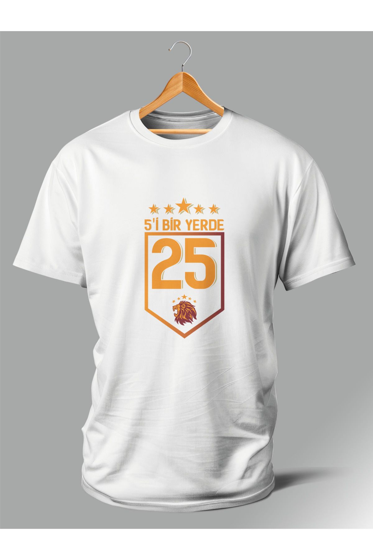 DYENOTE 5'i Bir Yerde Şampiyon Cimbom 1 Beyaz Unisex Sıfır Yaka Kısa Kollu Tişört