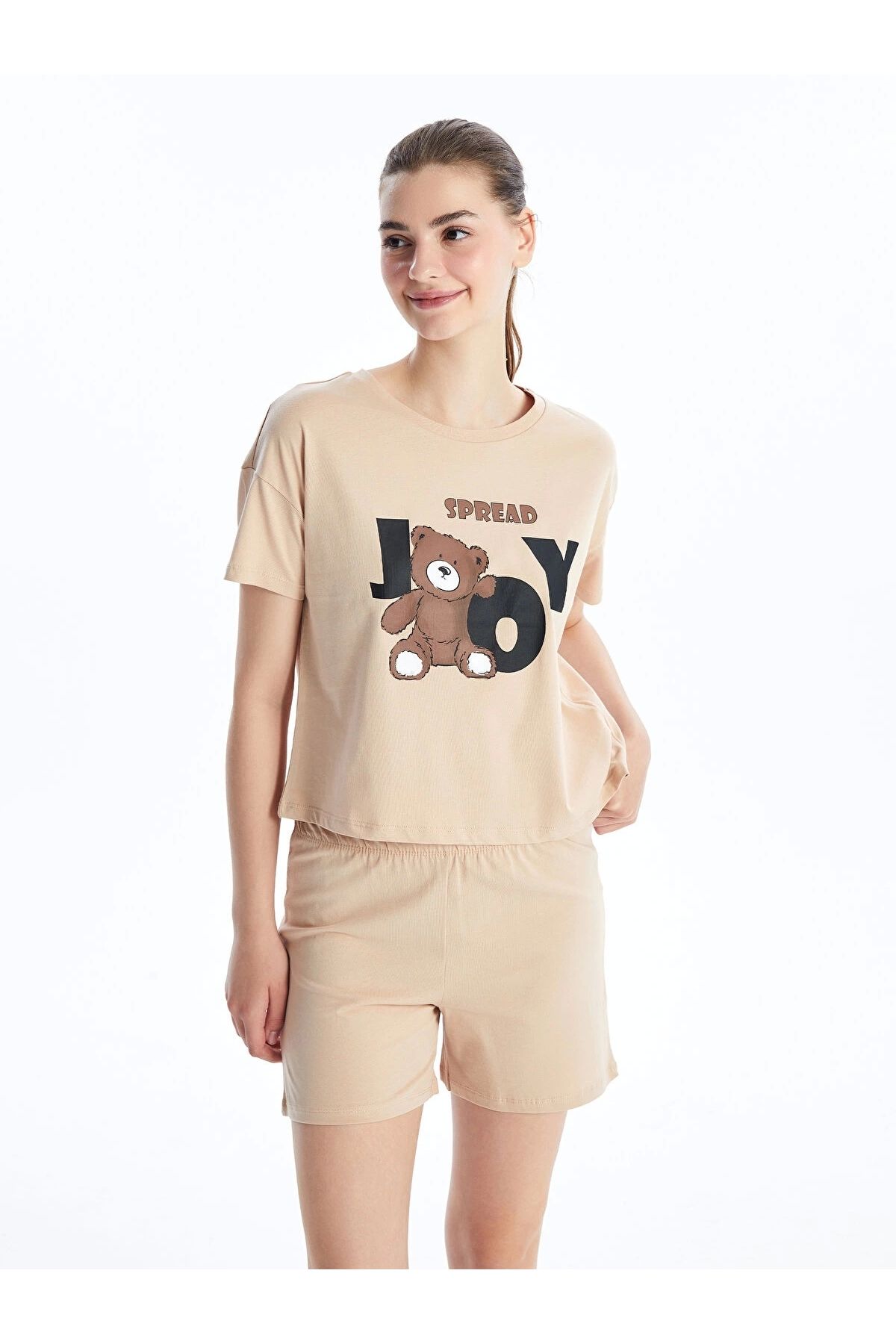 LC Waikiki LCW Young Bej Bisiklet Yaka Baskılı Kısa Kollu Kadın Şortlu Pijama Takımı